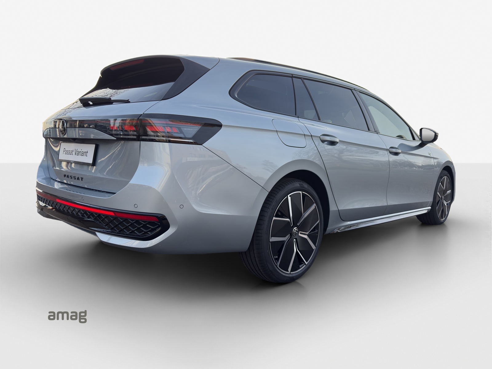 VW Passat Variant 2.0 TSI evo4 R-Line 4 Motion DSG-image-4