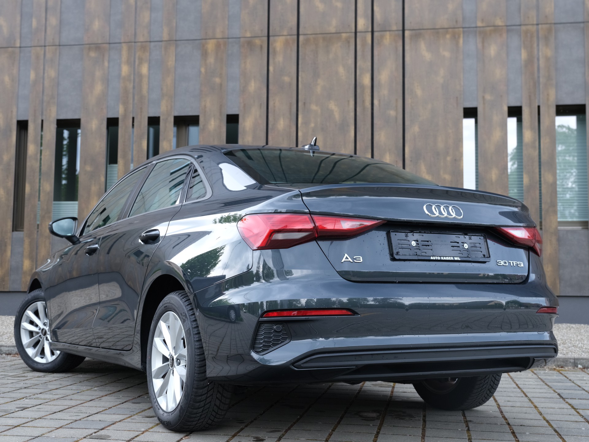 AUDI Audi A3 Limousine 30TFSI-image-6