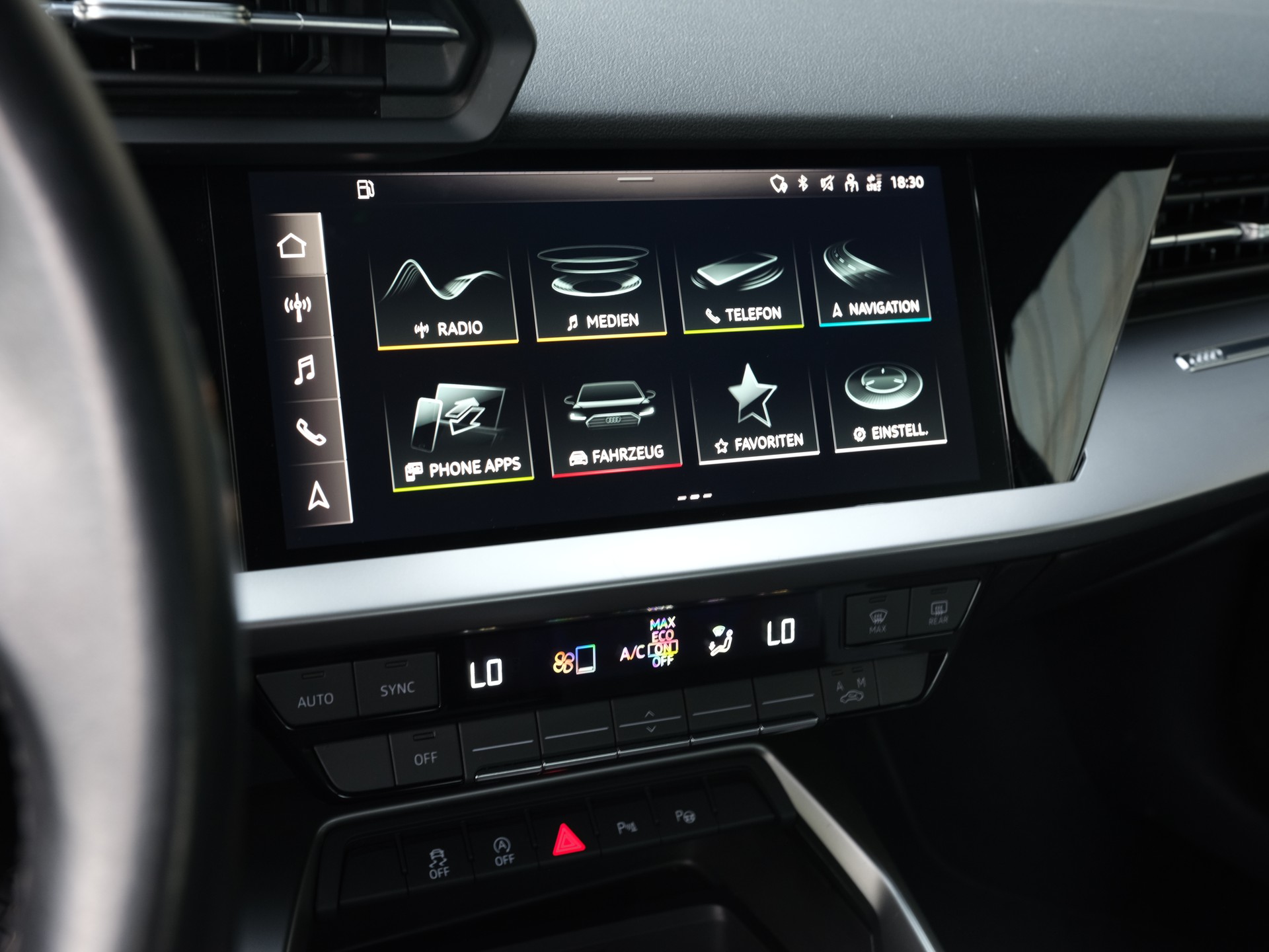 AUDI Audi A3 Limousine 30TFSI-image-14