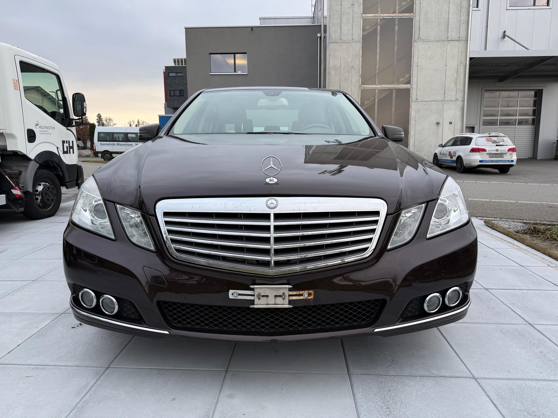 MERCEDES-BENZ E 250 CDI BlueEfficiency Elégance Automatic-image-1