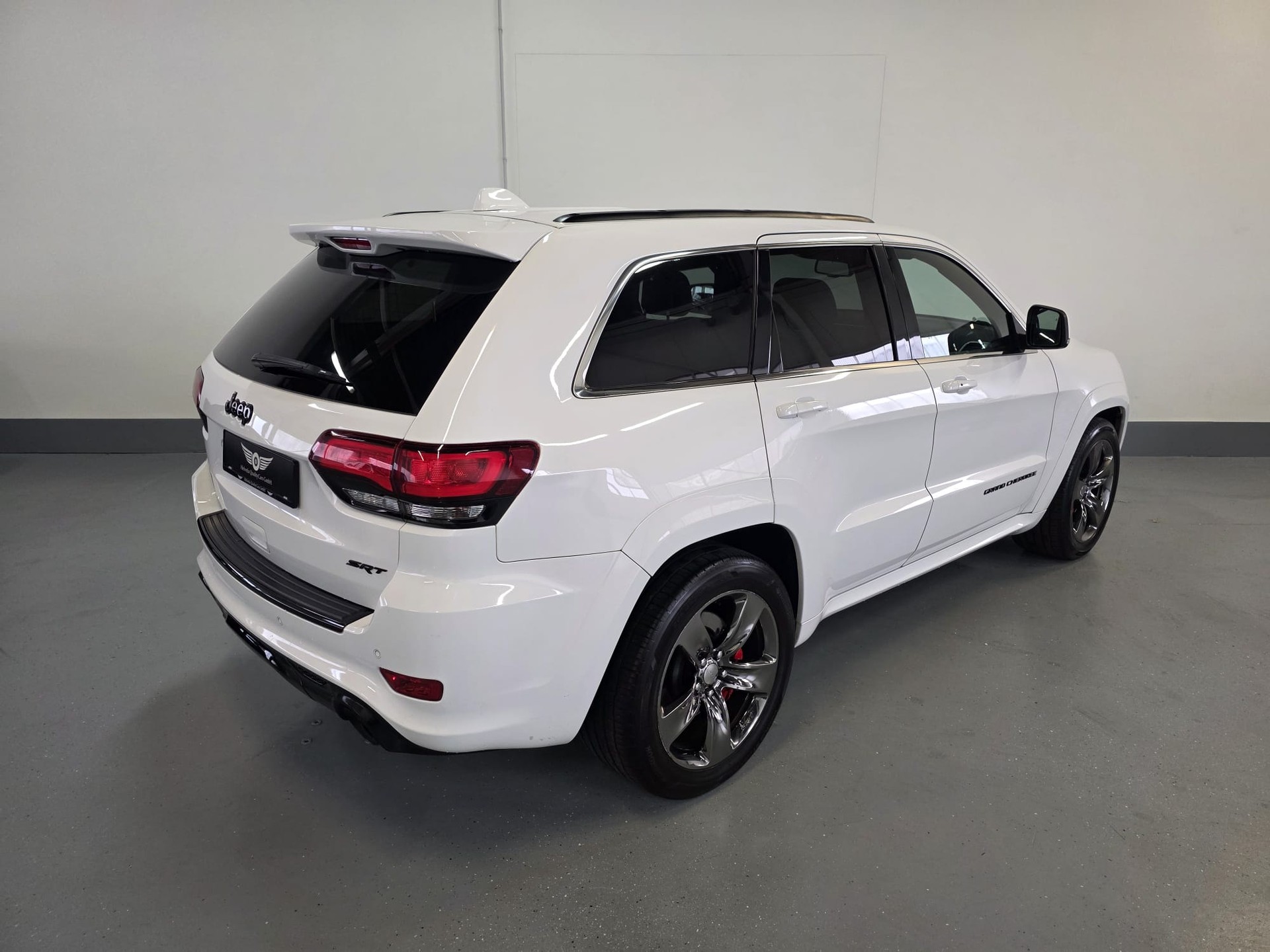 JEEP Grand Cherokee 6.4 V8 HEMI SRT8 Red Vapor Aut.-image-9