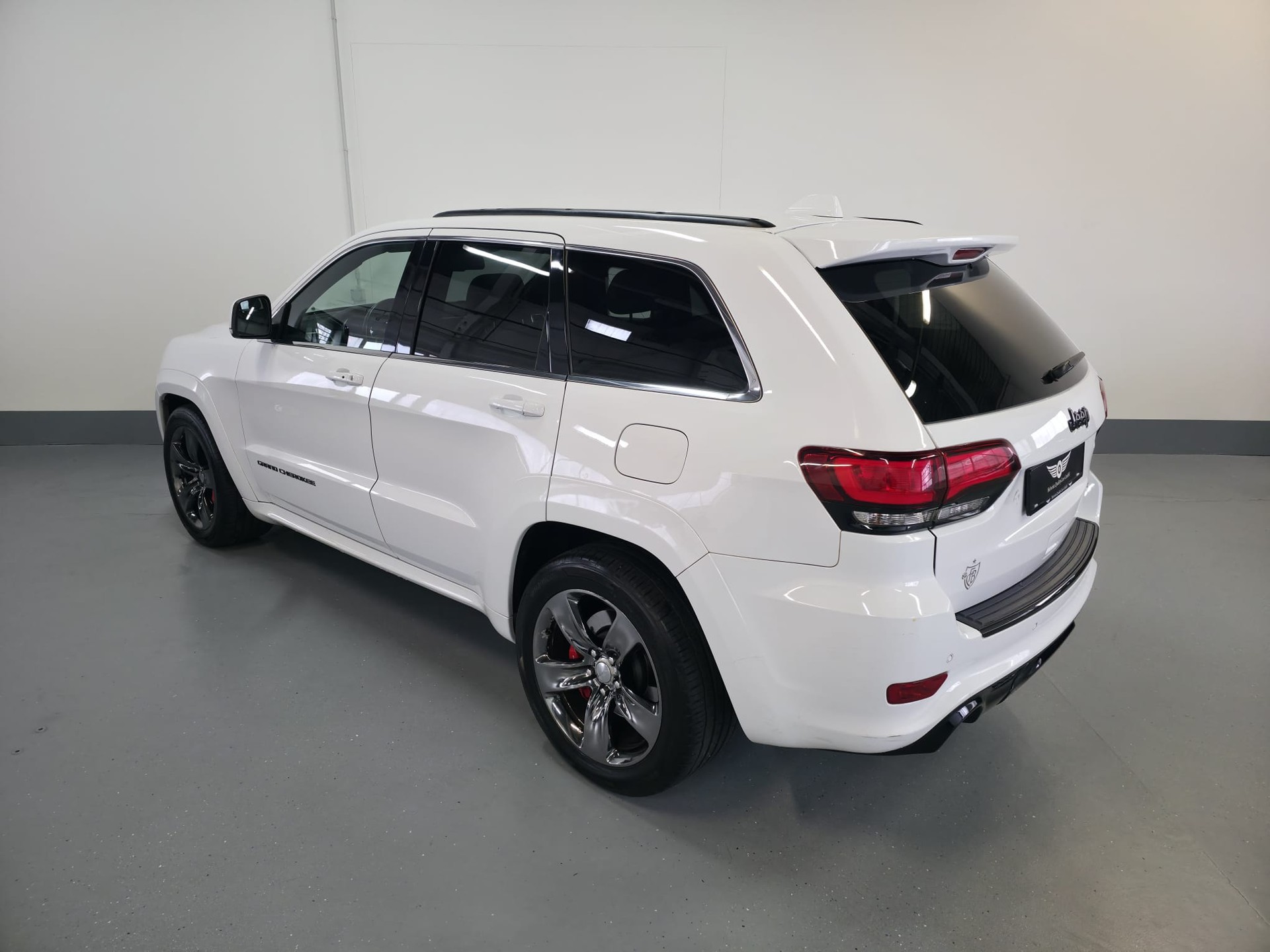 JEEP Grand Cherokee 6.4 V8 HEMI SRT8 Red Vapor Aut.-image-13