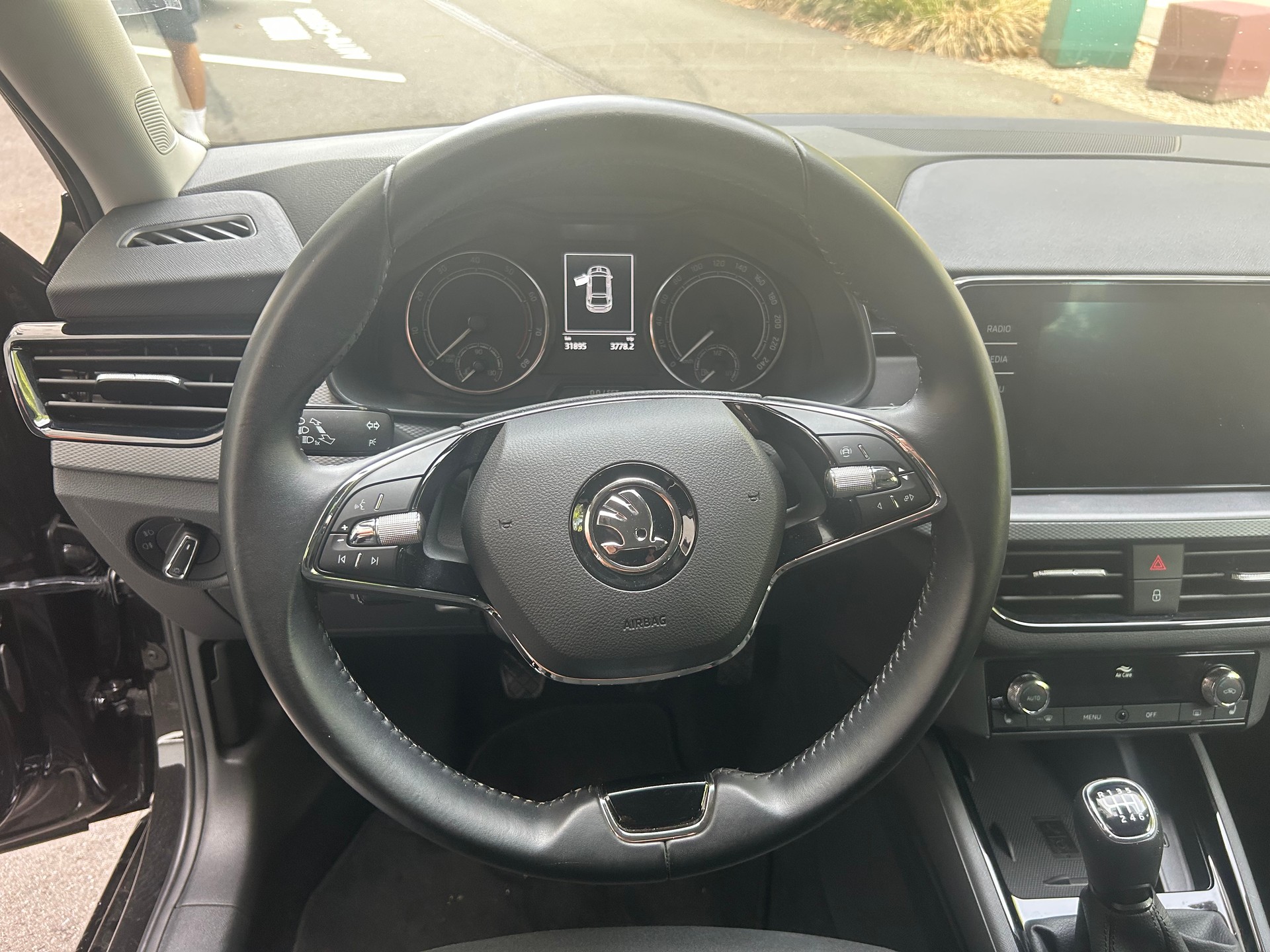 SKODA Scala 1.0 TSI Fresh-image-7
