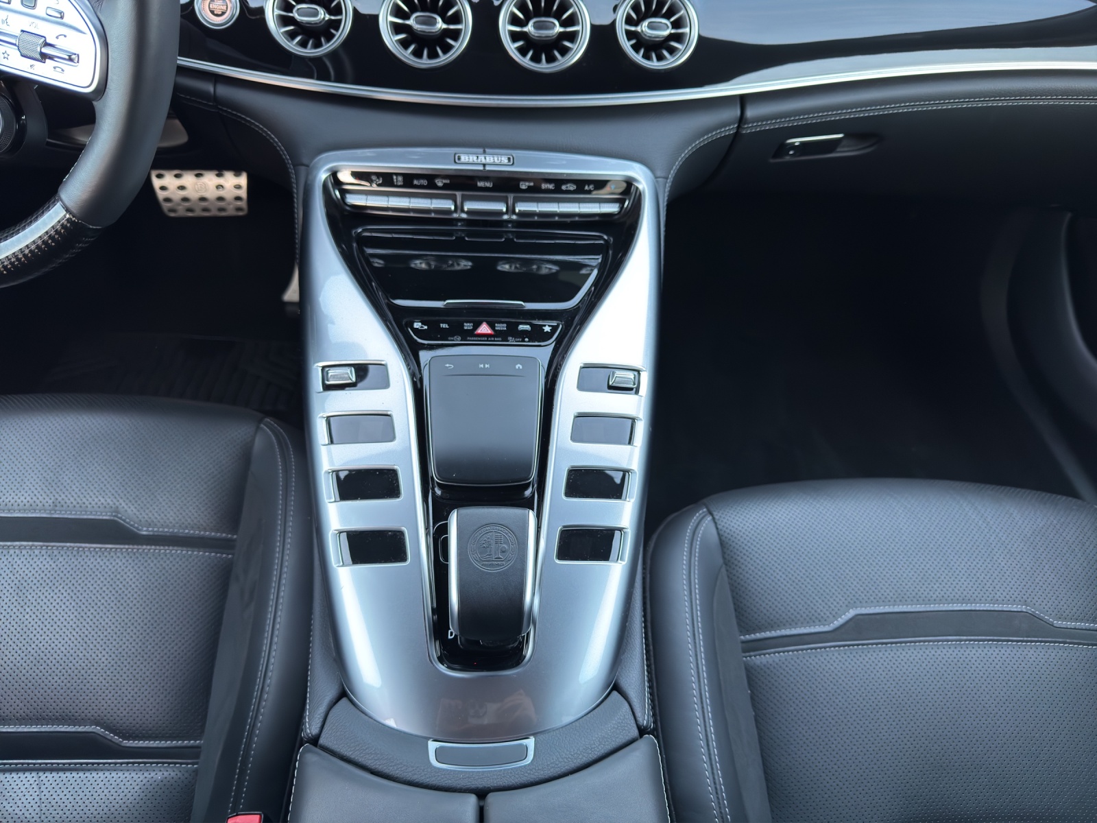 MERCEDES-BENZ AMG GT 4 53 4Matic+ AMG Sondermodell Speedshift MCT *Brabus*-image-13