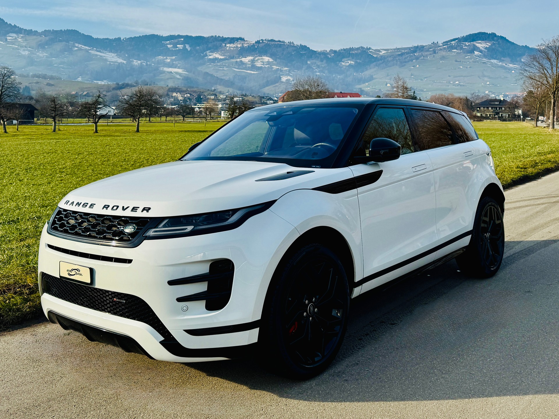 LAND ROVER Range Rover Evoque R-Dynamic D 200 MHEV HSE AT9