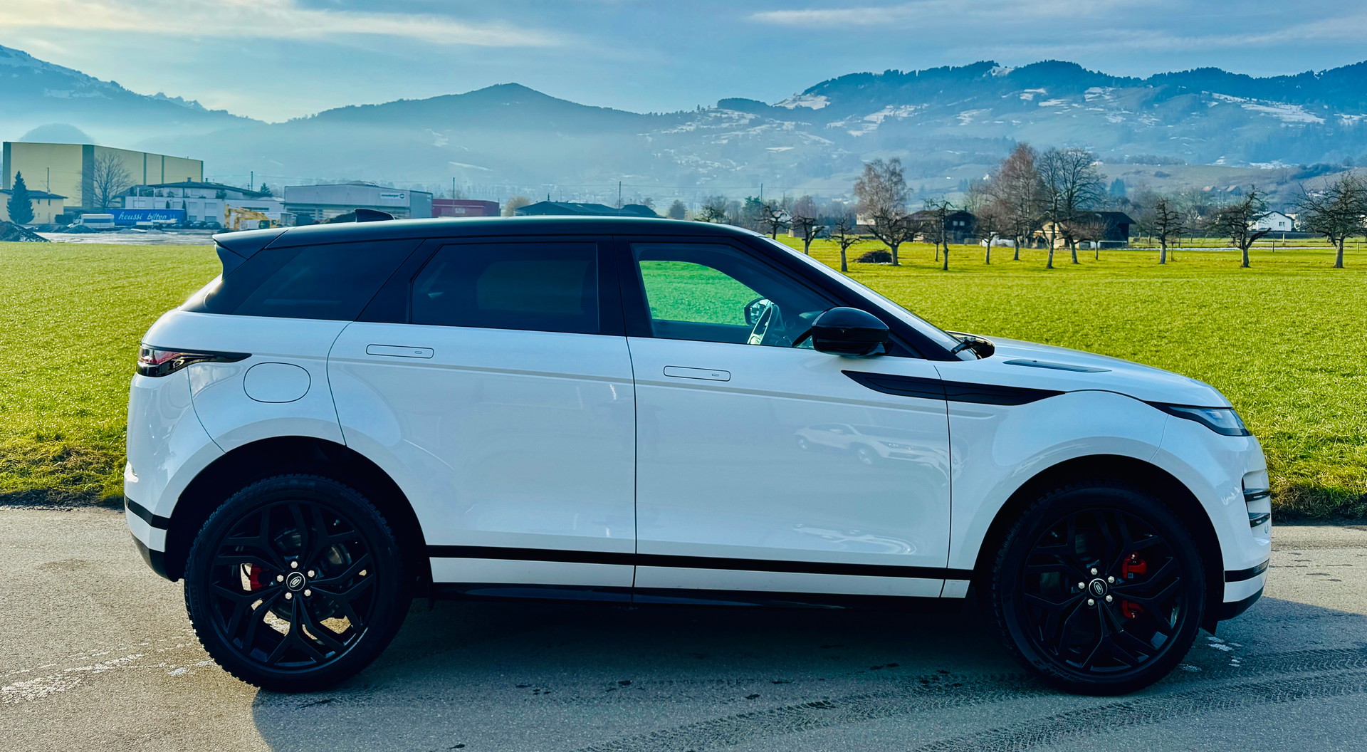 LAND ROVER Range Rover Evoque R-Dynamic D 200 MHEV HSE AT9-image-5