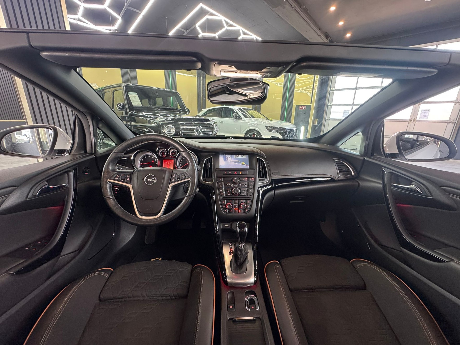 OPEL Cascada 1.6i 16V Supreme Automat-image-15