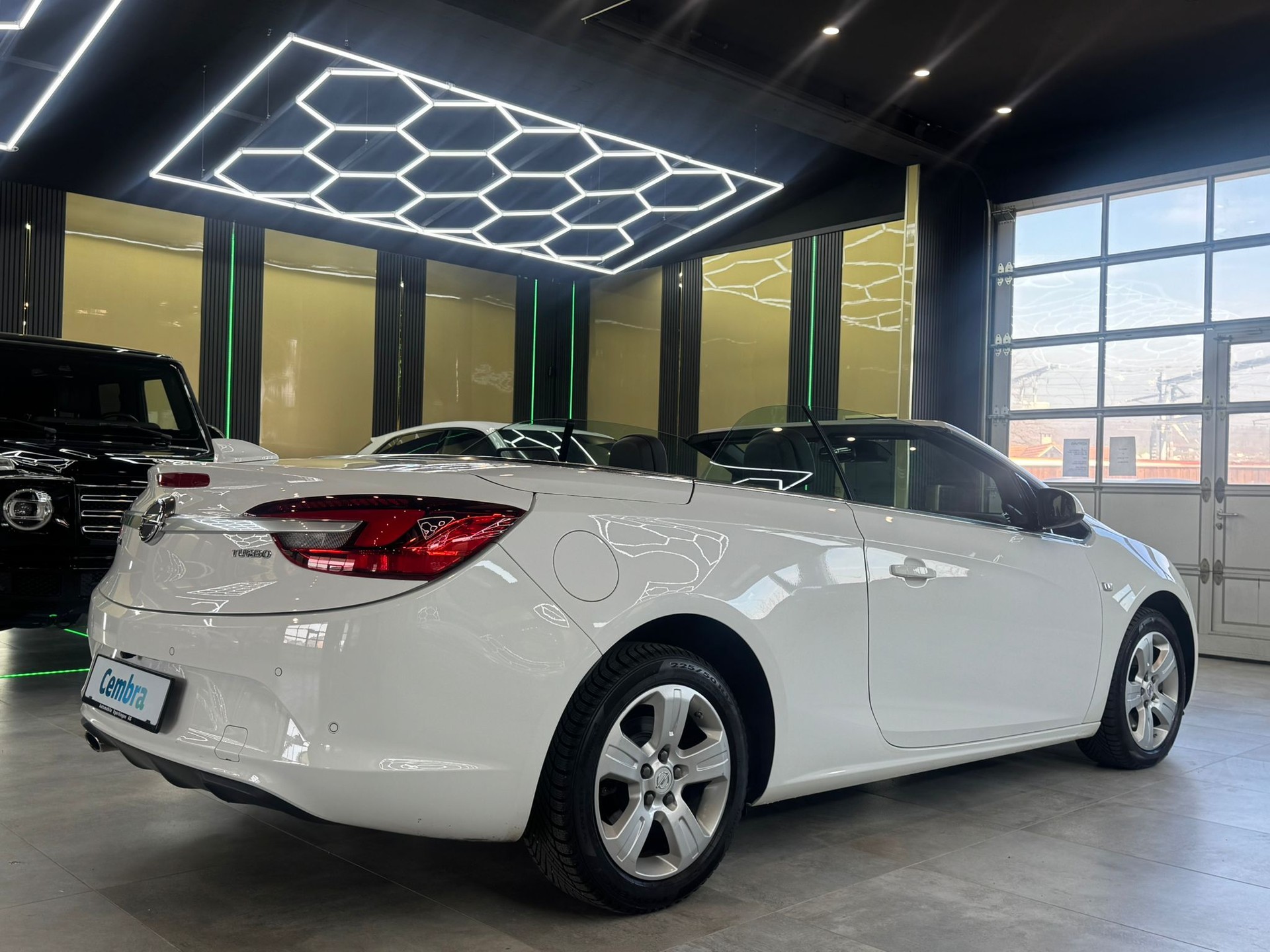 OPEL Cascada 1.6i 16V Supreme Automat-image-4