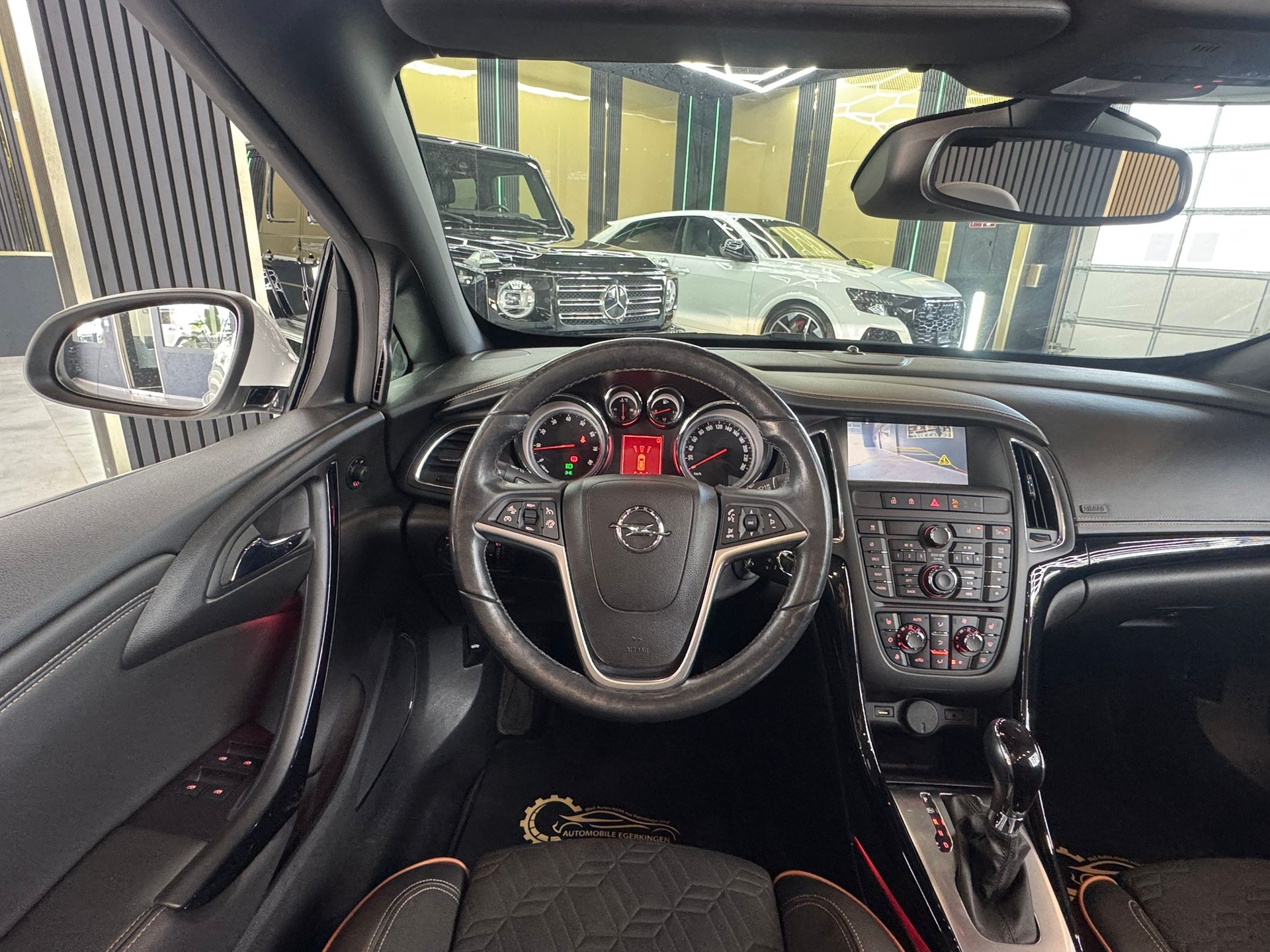 OPEL Cascada 1.6i 16V Supreme Automat-image-14