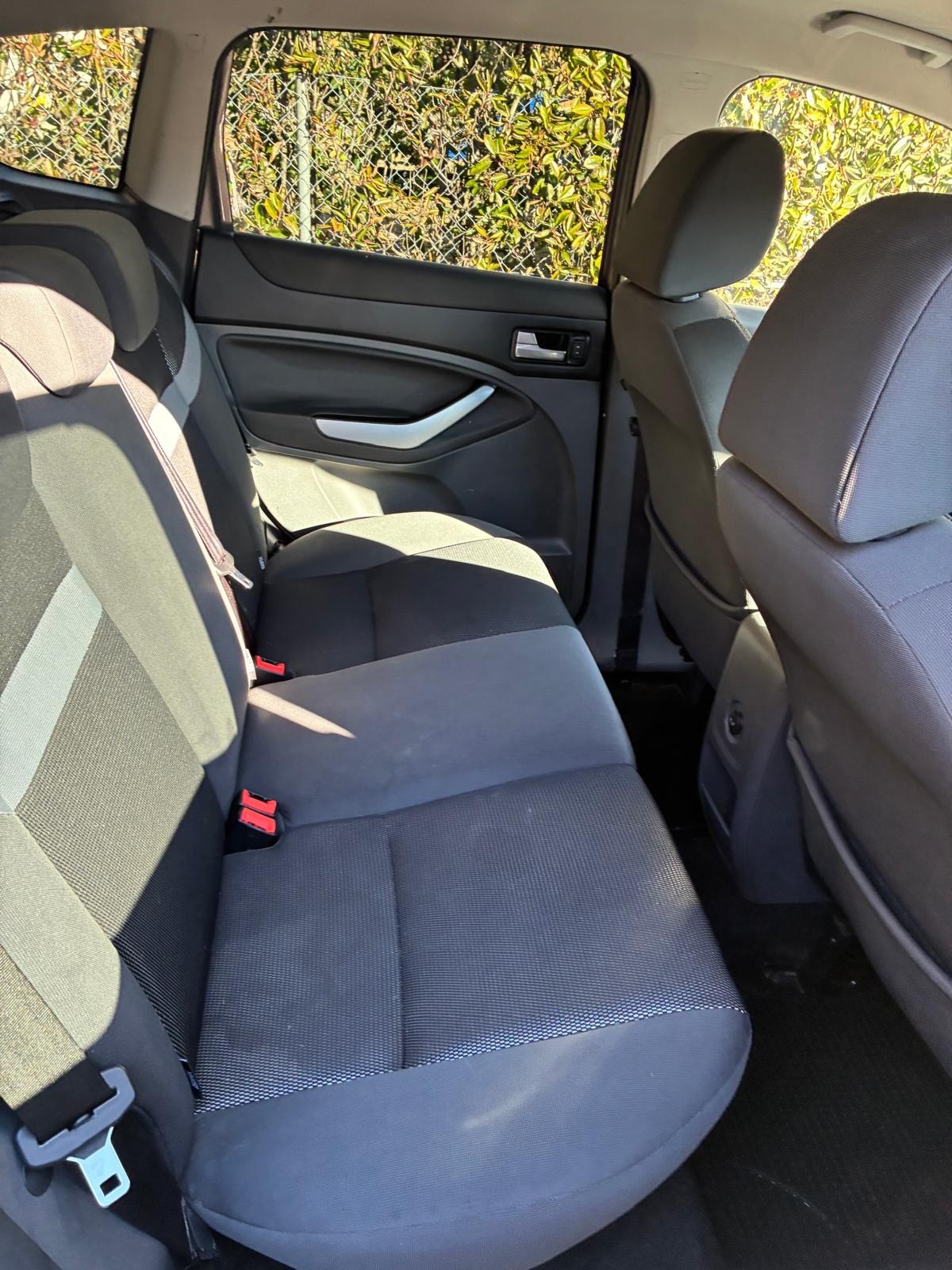 FORD Kuga 2.0 TDCi Titanium 4WD PowerShift-image-11