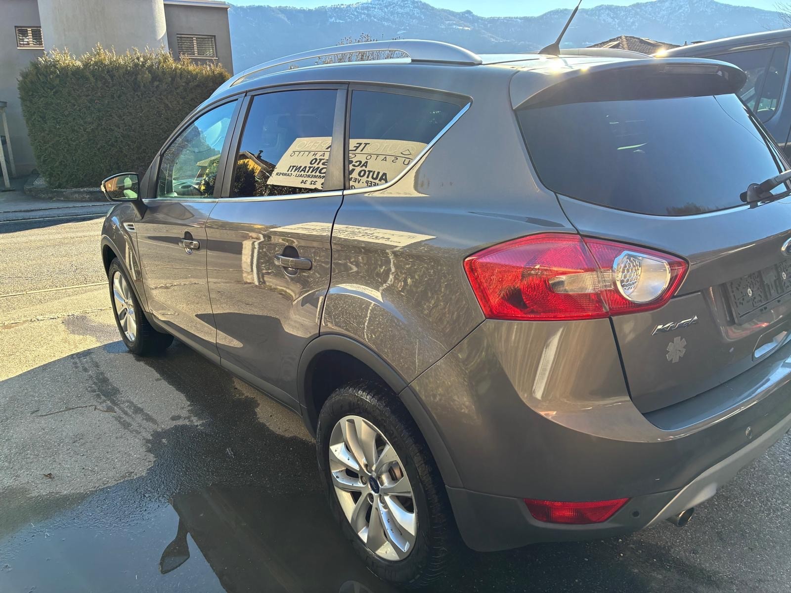 FORD Kuga 2.0 TDCi Titanium 4WD PowerShift-image-6