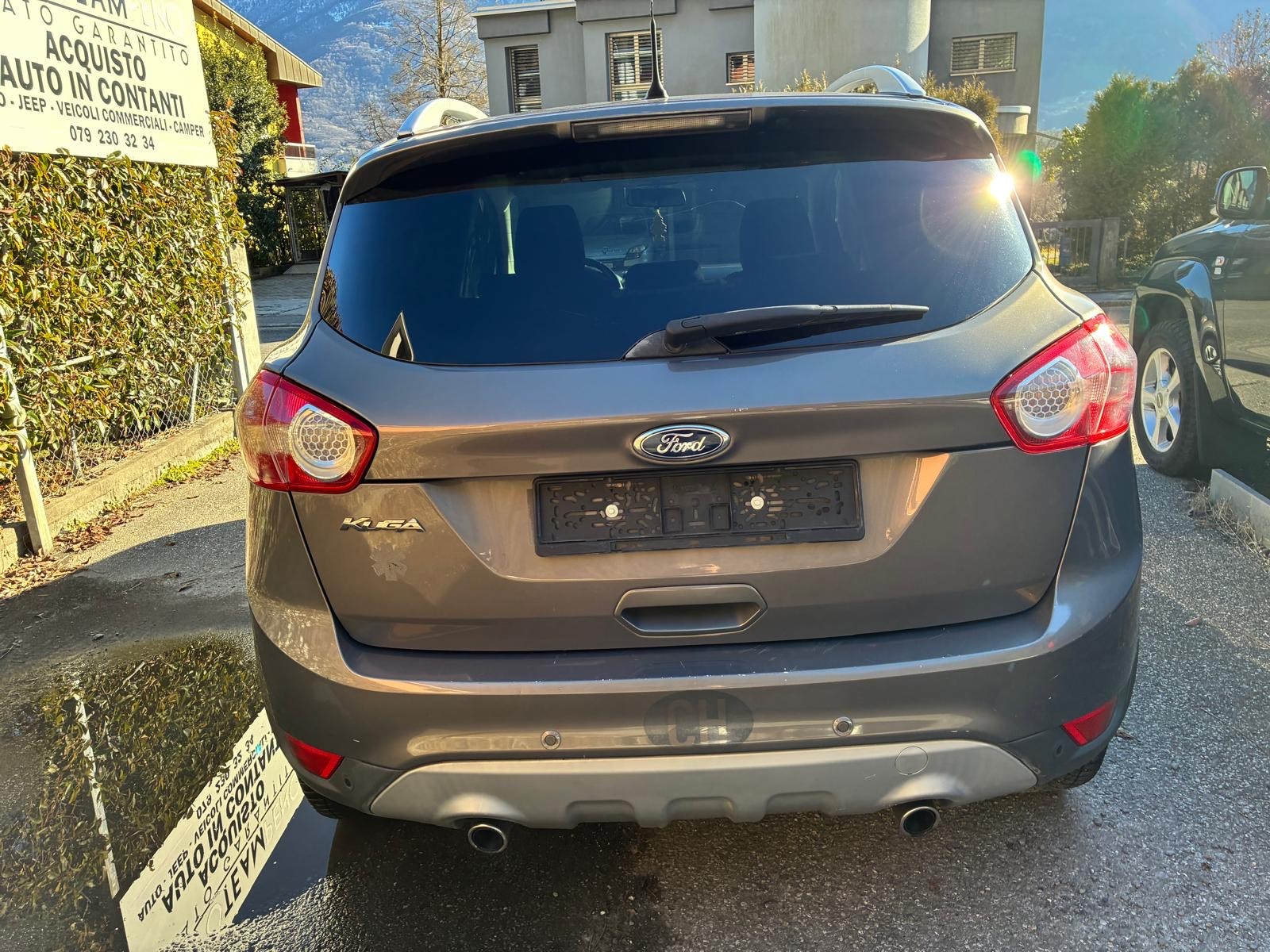 FORD Kuga 2.0 TDCi Titanium 4WD PowerShift-image-5