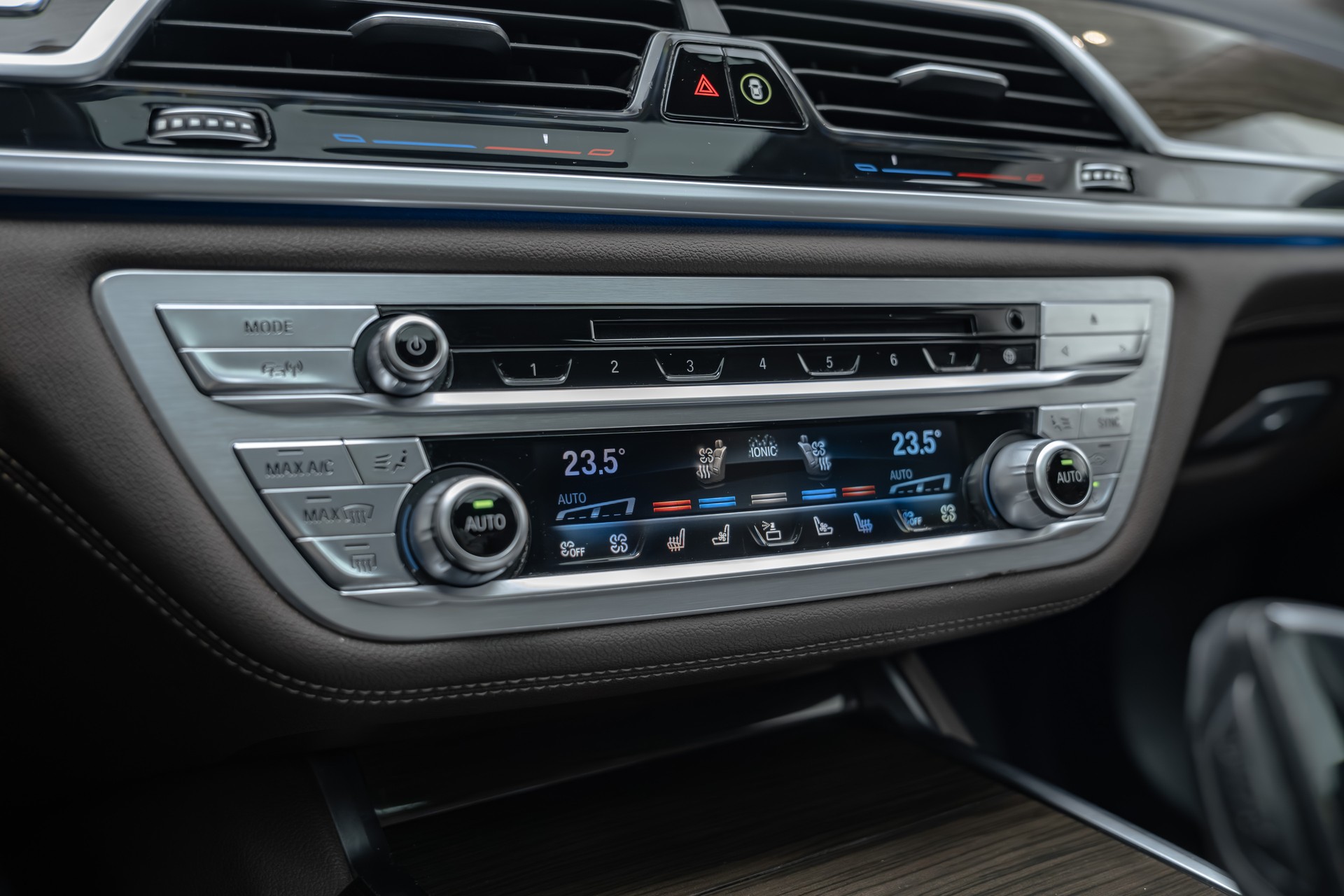 BMW 730Ld xDrive Steptronic-image-9