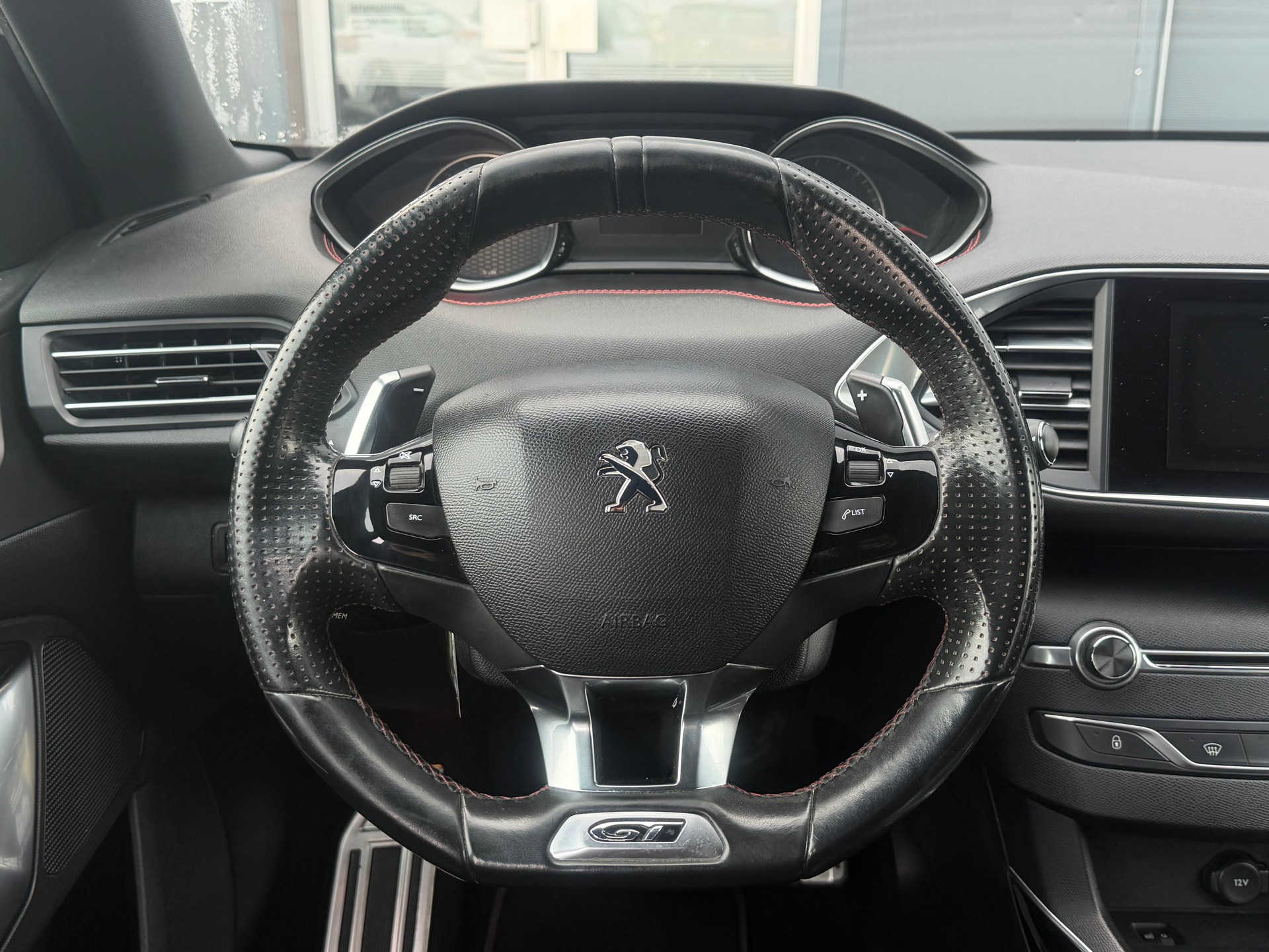 PEUGEOT 308 SW 2.0 BlueHDI GT Automatic-image-12