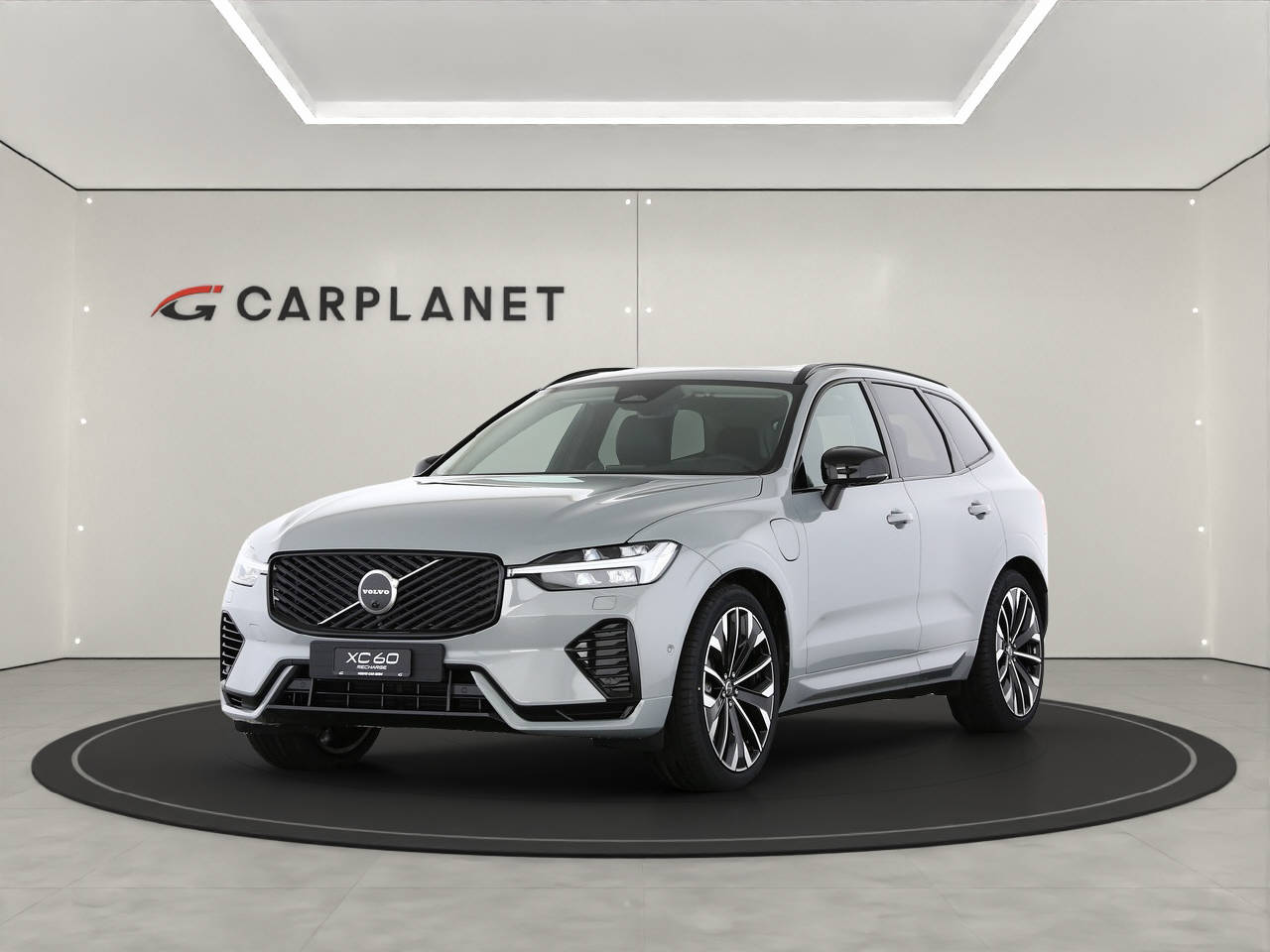 VOLVO XC60 2.0 T8 TE Ultra Dark eAWD-image-0