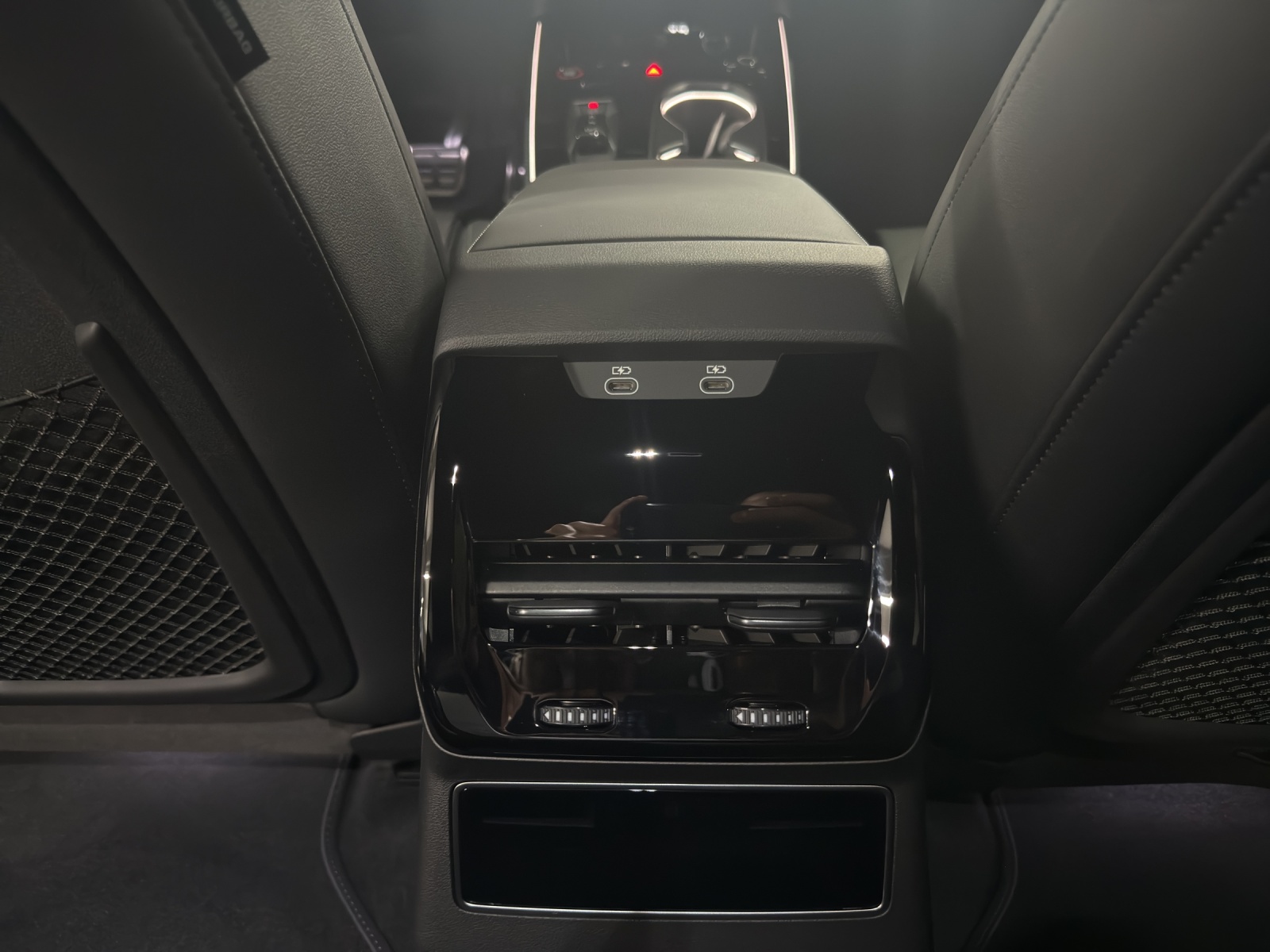 AUDI A6 Avant e-hybrid quattro 220 kW S tronic-image-10