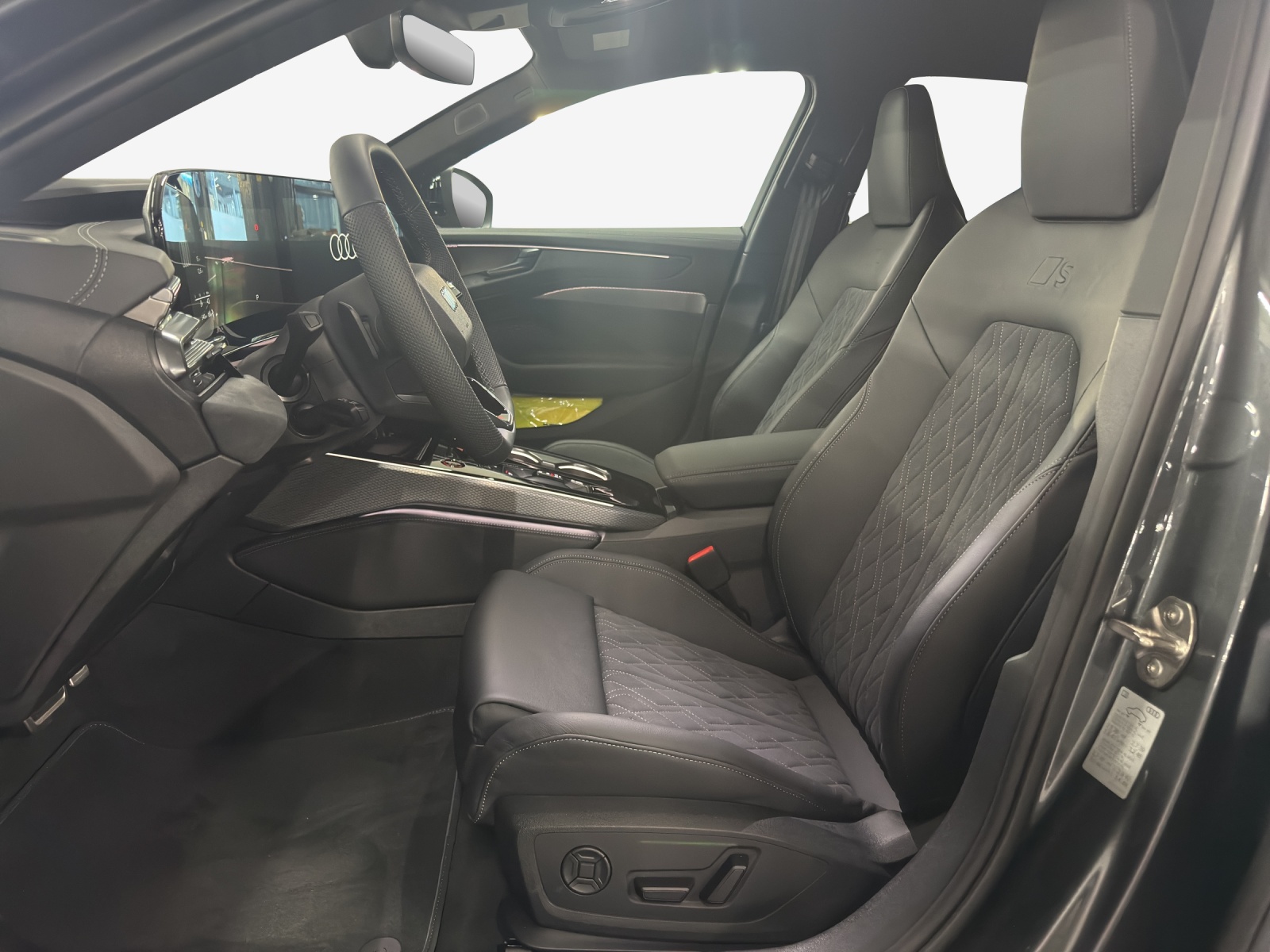 AUDI A6 Avant e-hybrid quattro 220 kW S tronic-image-7