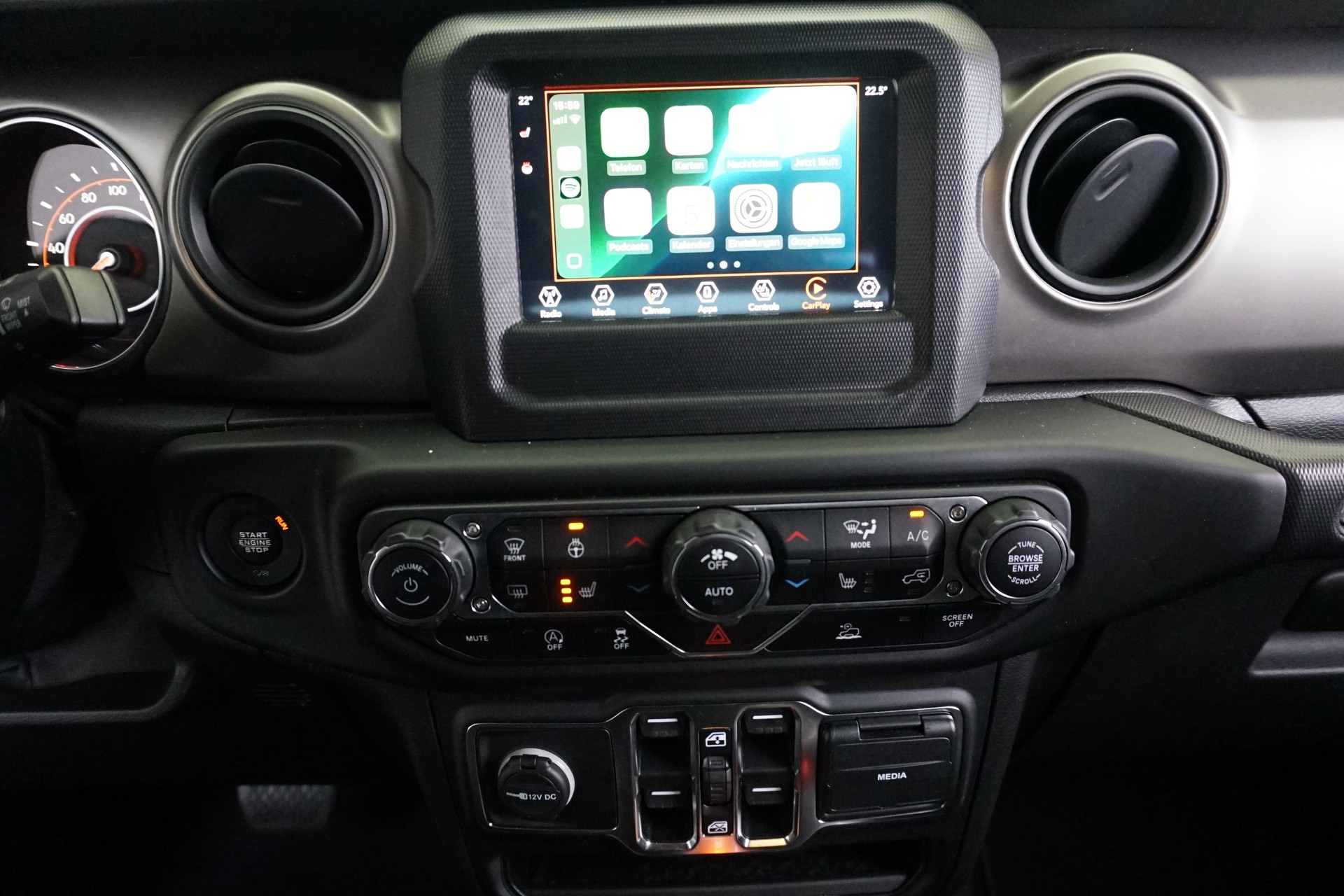 JEEP Gladiator 3.6 iV6 Sport 4WD 284PS 100% Benzin-image-22