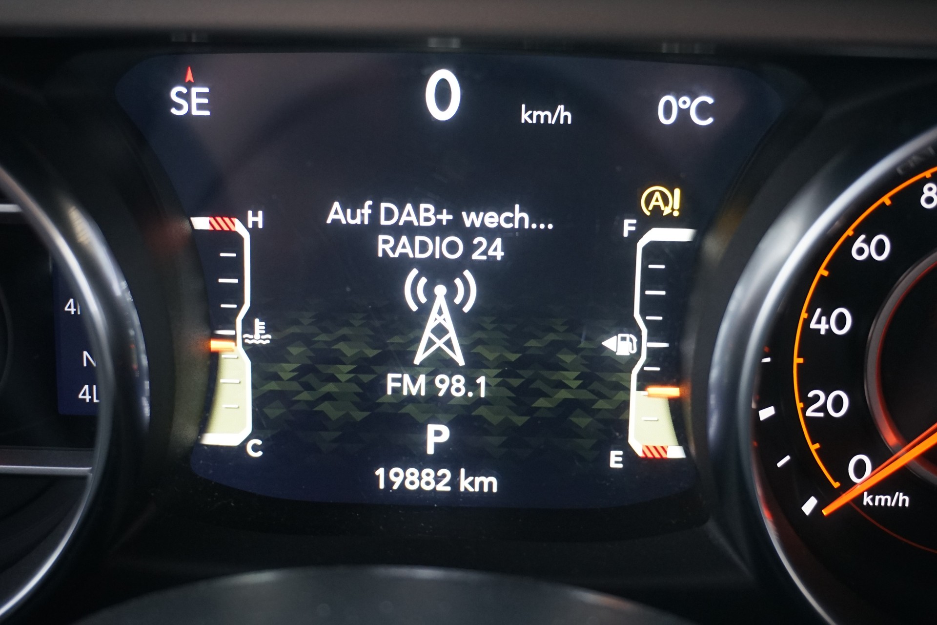 JEEP Gladiator 3.6 iV6 Sport 4WD 284PS 100% Benzin-image-27
