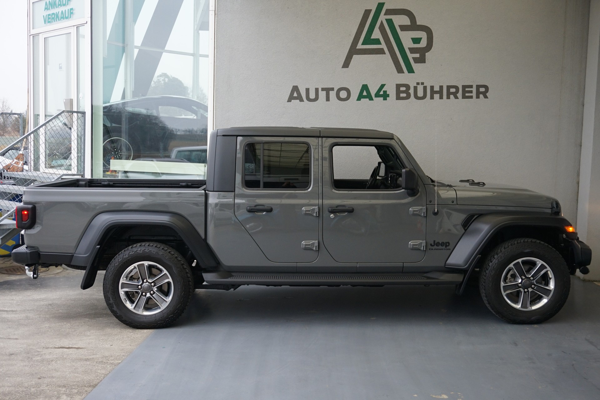 JEEP Gladiator 3.6 iV6 Sport 4WD 284PS 100% Benzin-image-5