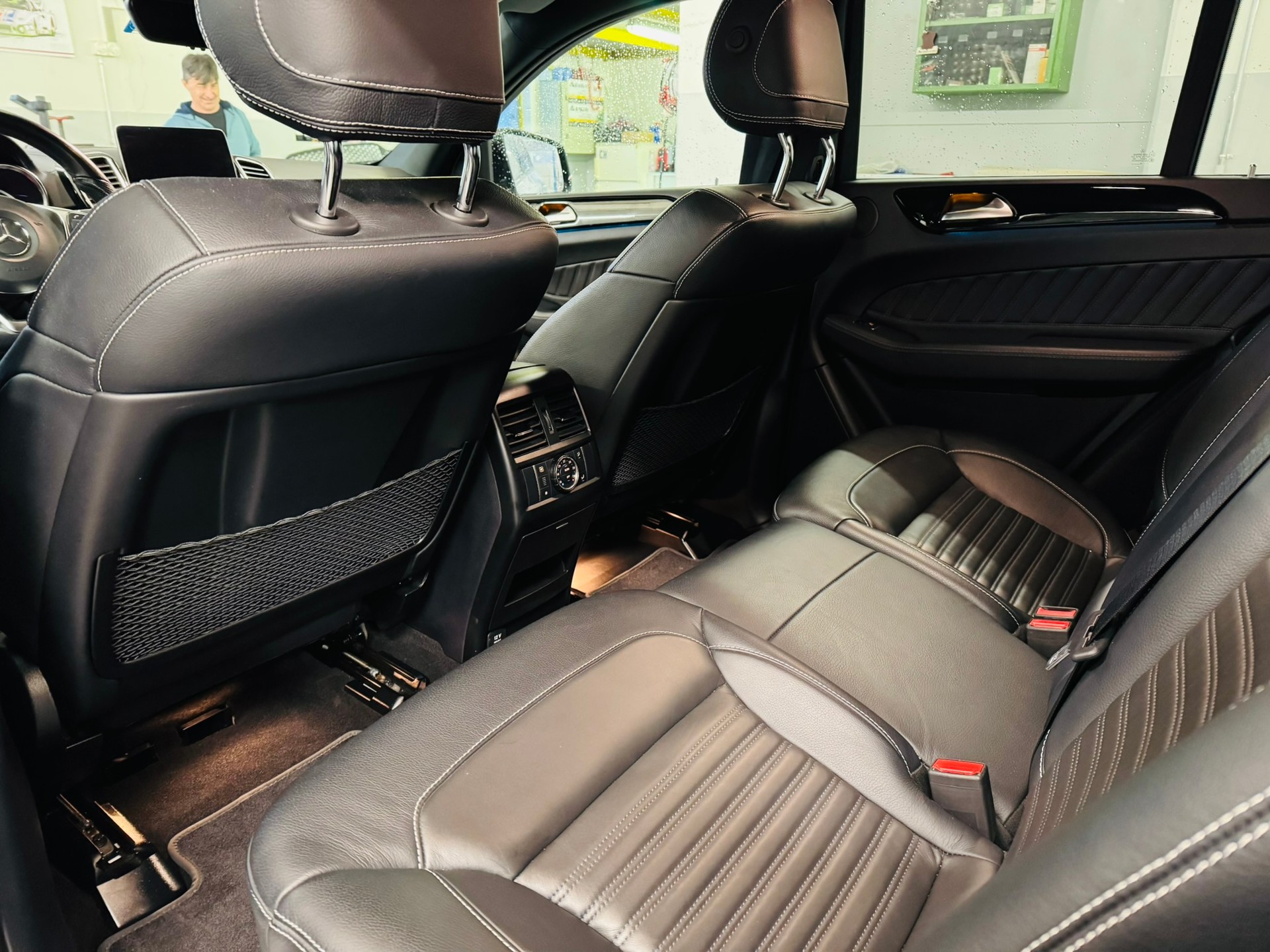 MERCEDES-BENZ GLE Coupé 350 d 4Matic 9G-Tronic-image-12