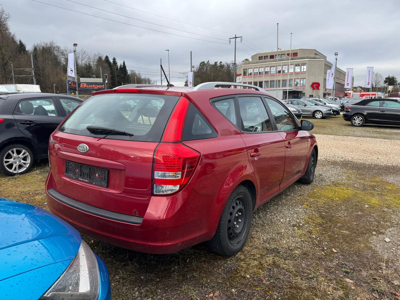 KIA Cee'd Sporty Wagon 1.4 16V _seven-image-3
