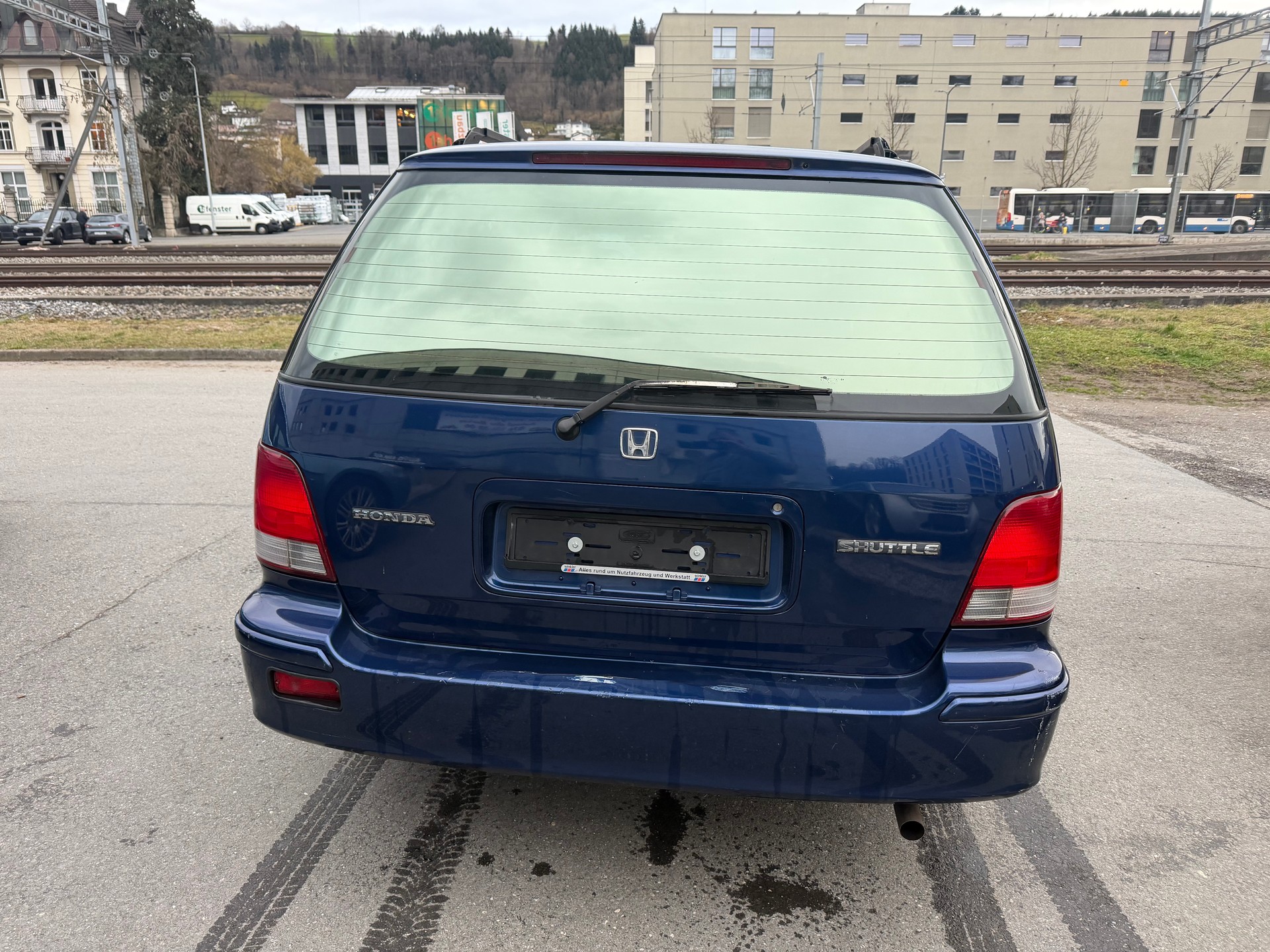 HONDA Shuttle 2.3i LS Swiss-image-4