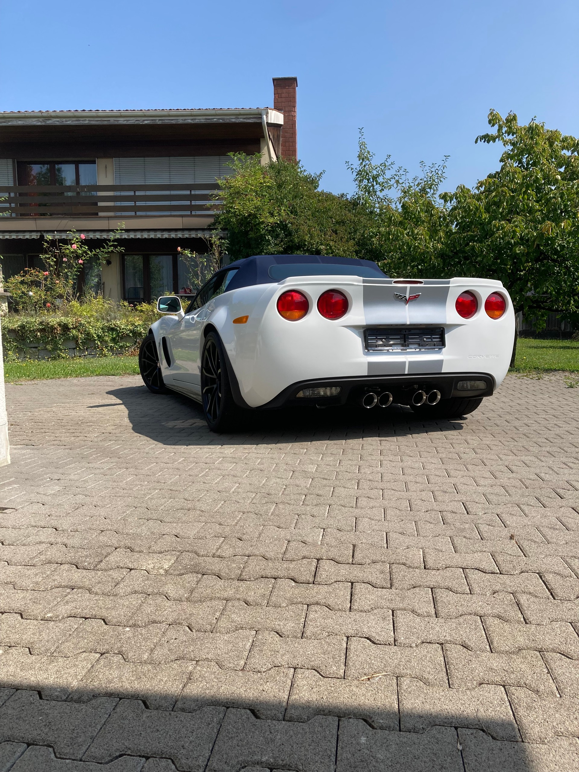 CHEVROLET Corvette Z16 427 Edition-image-12