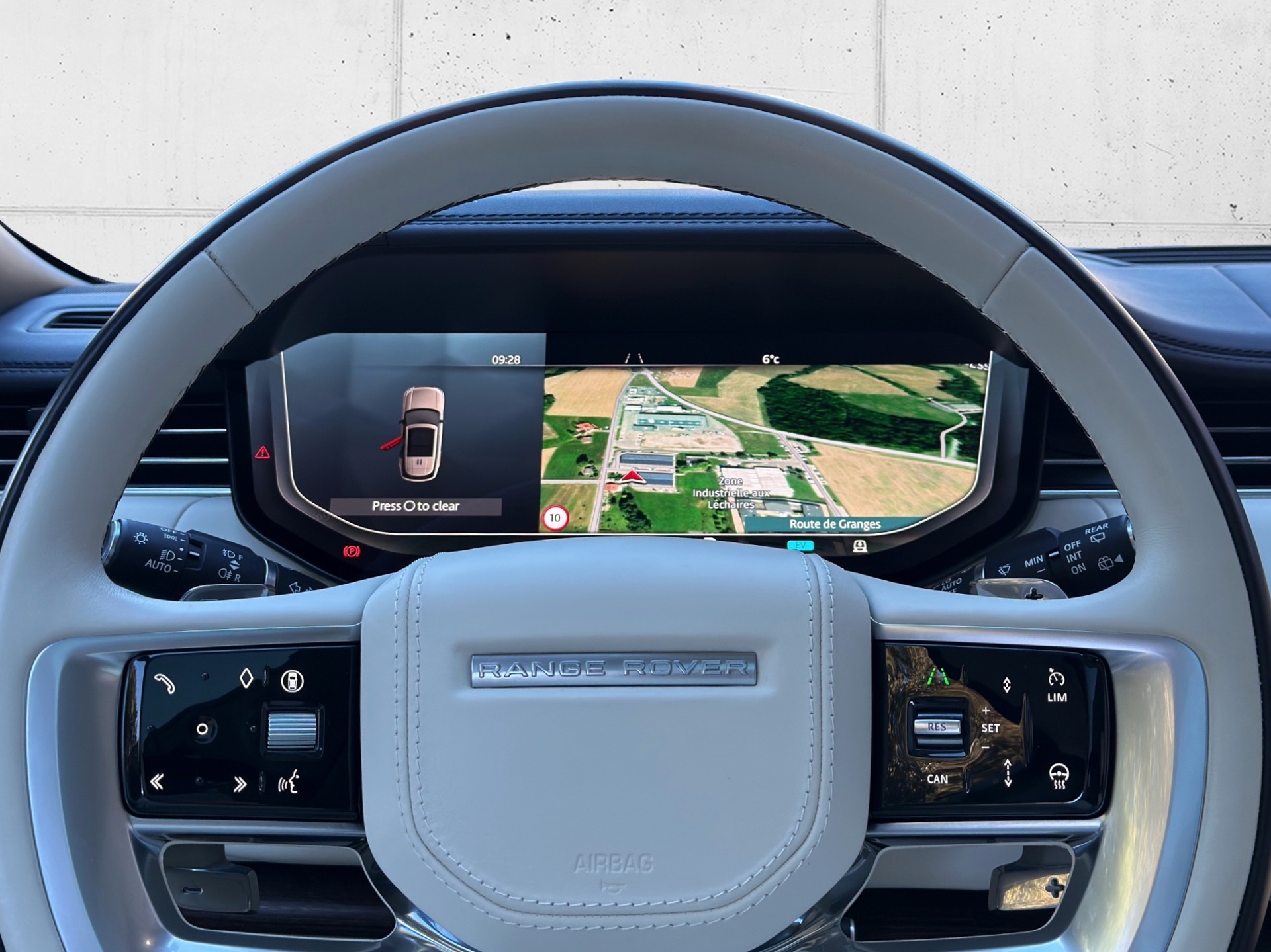 LAND ROVER Range Rover LWB P460e Si6 PHEV Autobiography Automatic-image-15