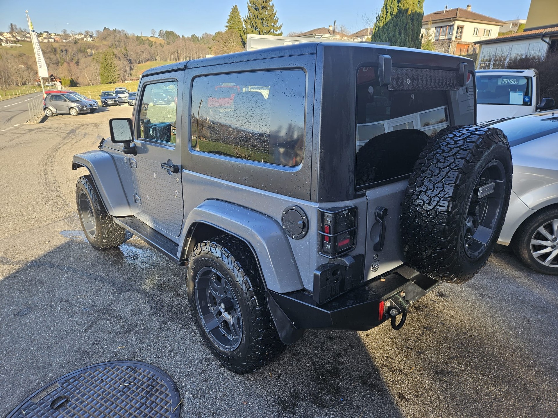 JEEP Wrangler 3.6 Sahara Automatic hardtop-image-3