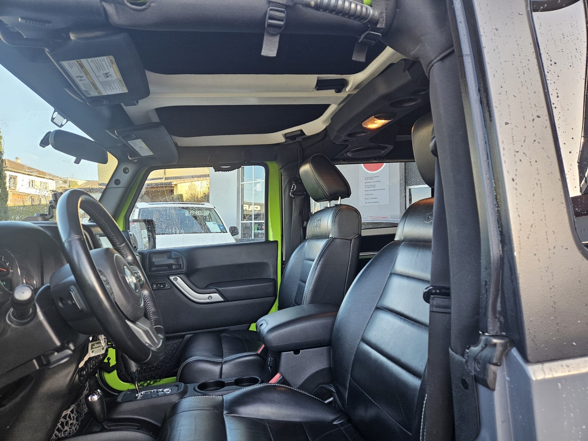 JEEP Wrangler 3.6 Sahara Automatic hardtop-image-6