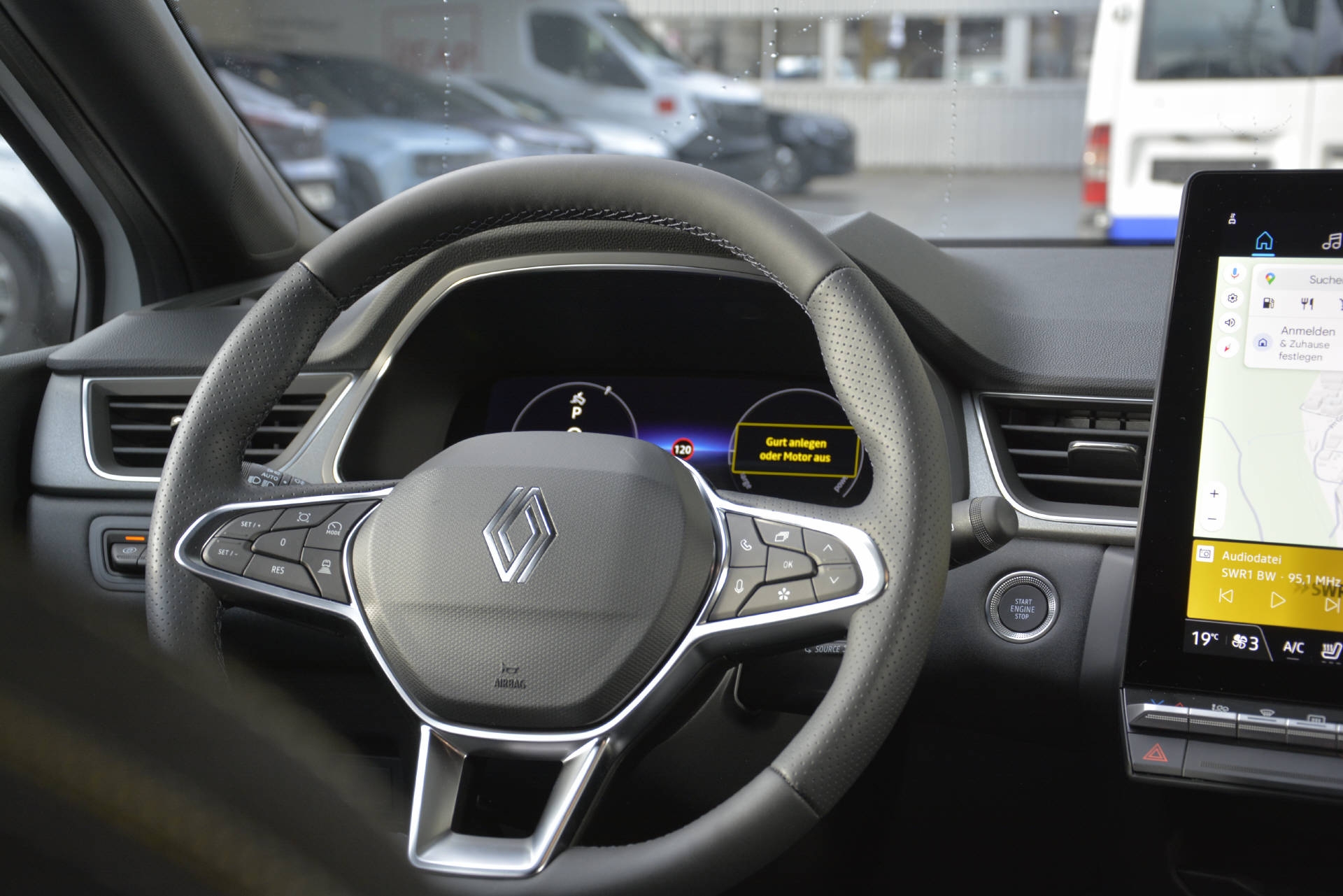 RENAULT Captur E-Tech full Hybrid techno 160-image-6