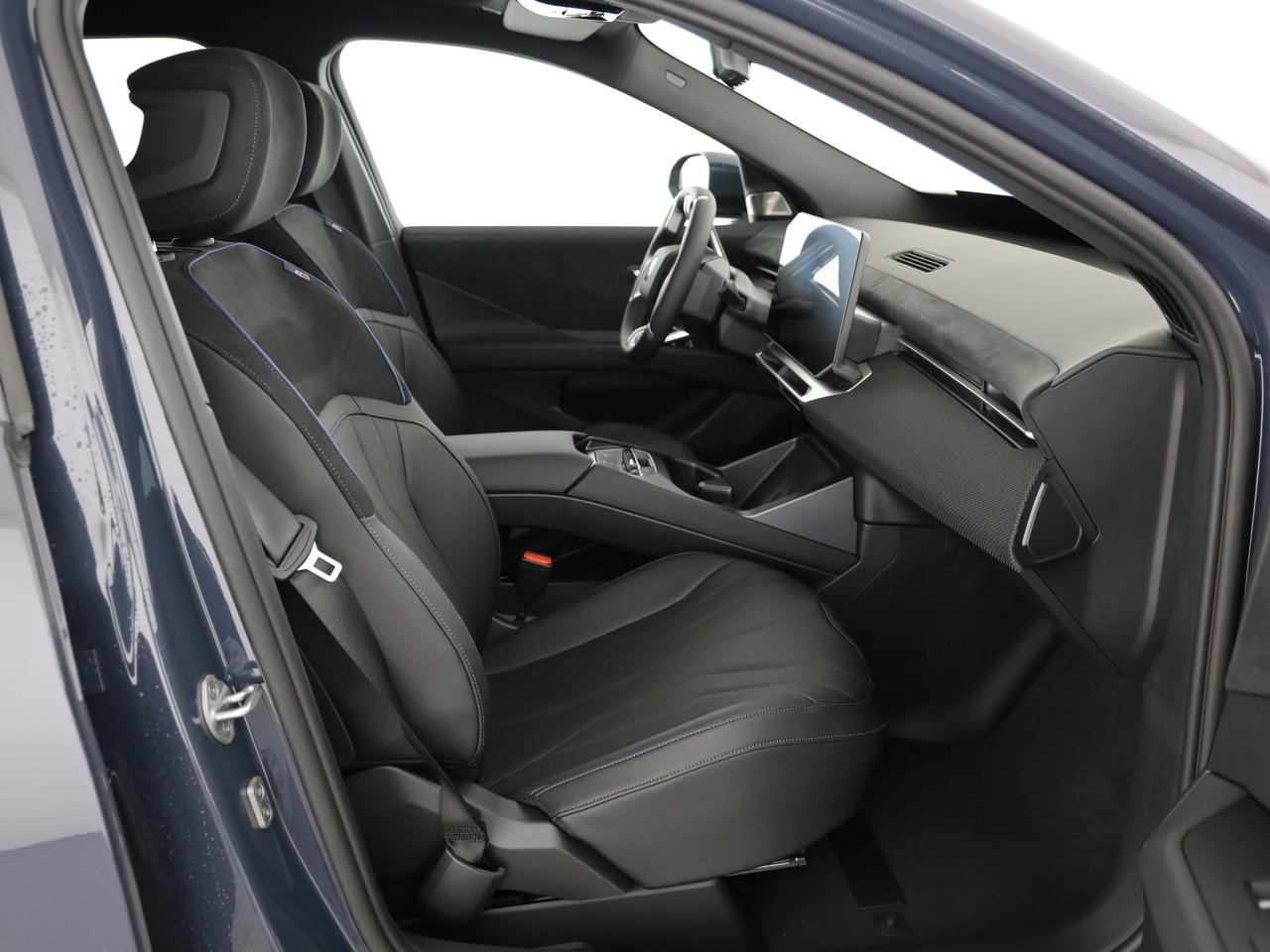 BMW iX3 50 xDrive-image-7