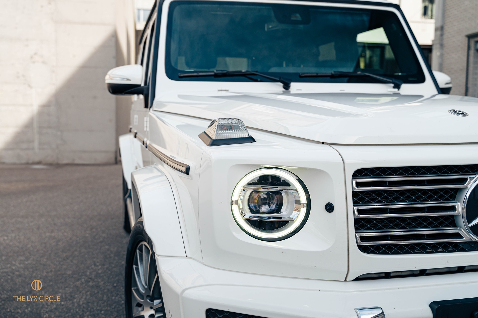 MERCEDES-BENZ G 350 d AMG Line 9G-Tronic-image-3