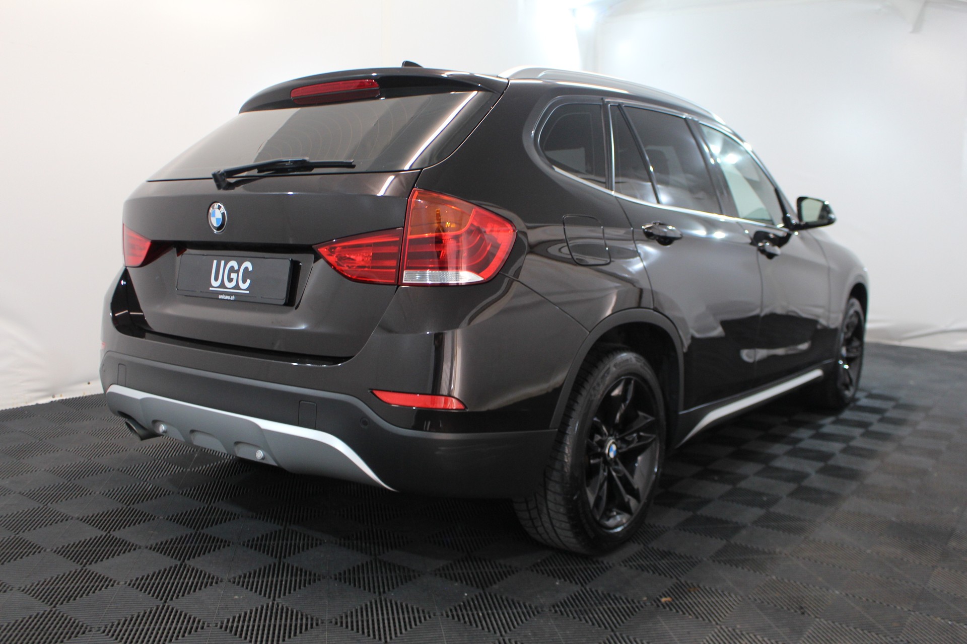 BMW X1 20d xDrive-image-5
