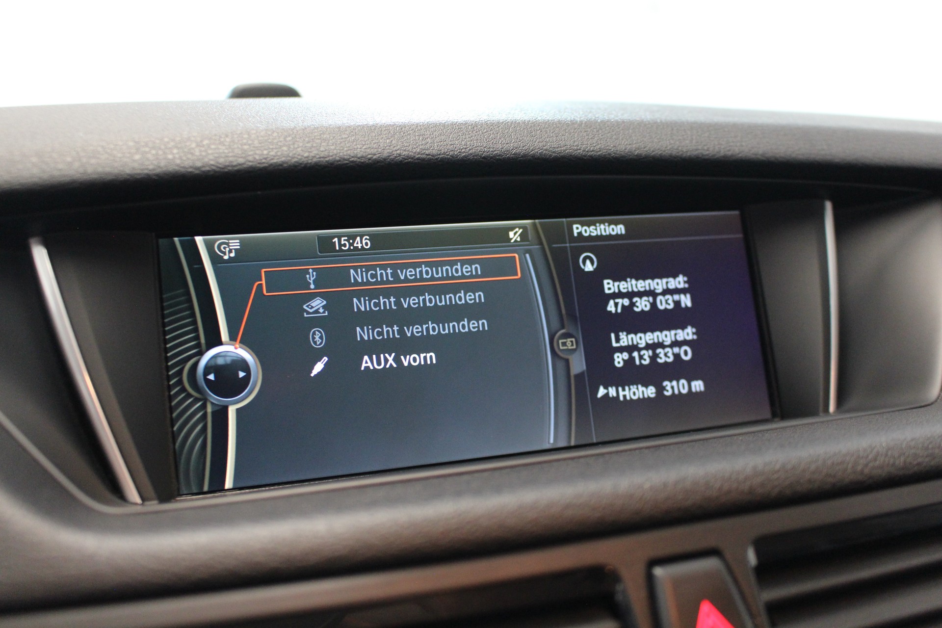 BMW X1 20d xDrive-image-15