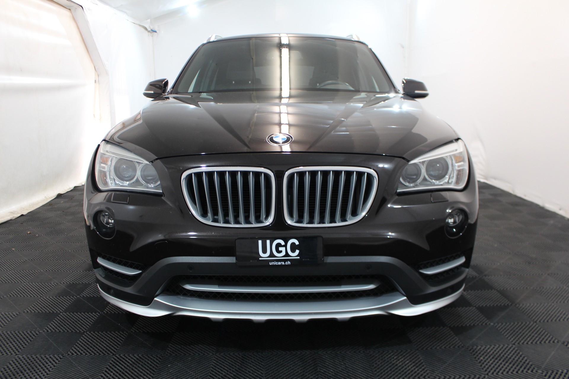 BMW X1 20d xDrive-image-1