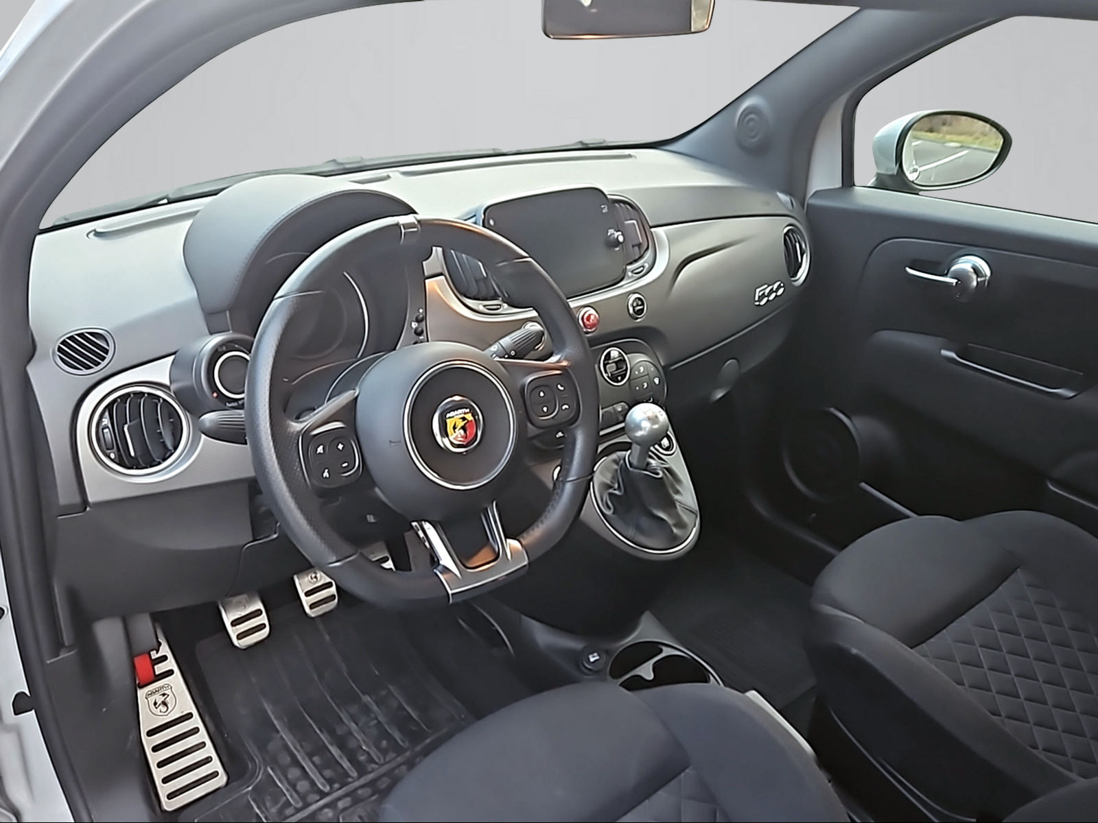 FIAT 595 1.4 16V Turbo Abarth 595-image-3