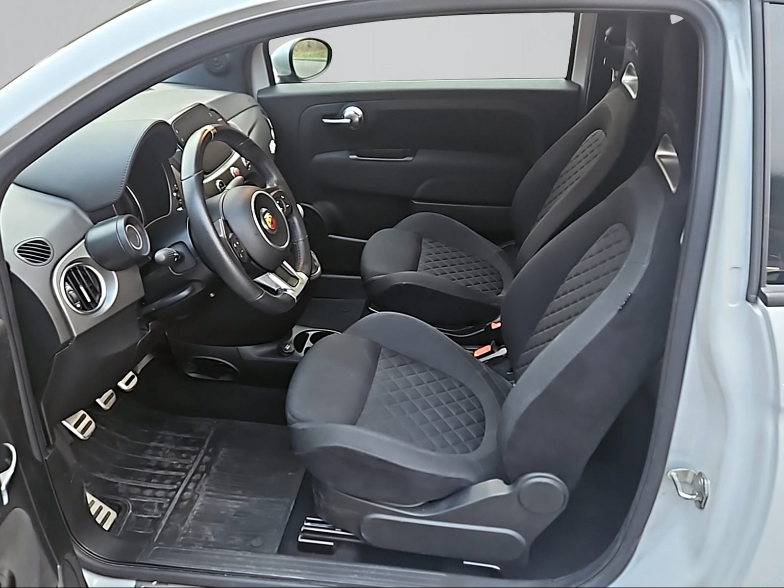 FIAT 595 1.4 16V Turbo Abarth 595-image-1