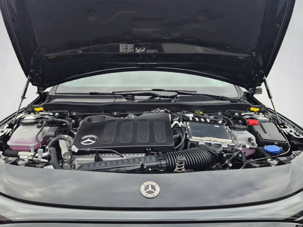 MERCEDES-BENZ CLA 220 AMG Line 4Matic-image-7