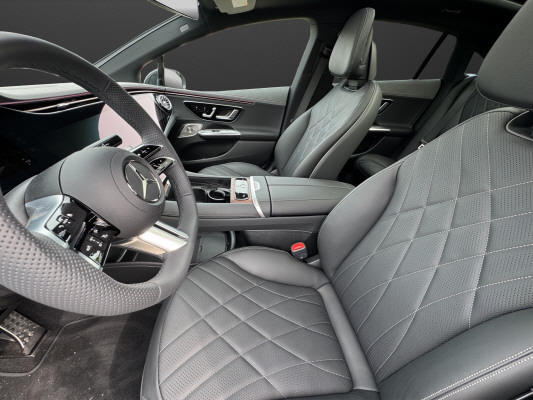 MERCEDES-BENZ EQE 500 4 Matic Exe. Ed.-image-8