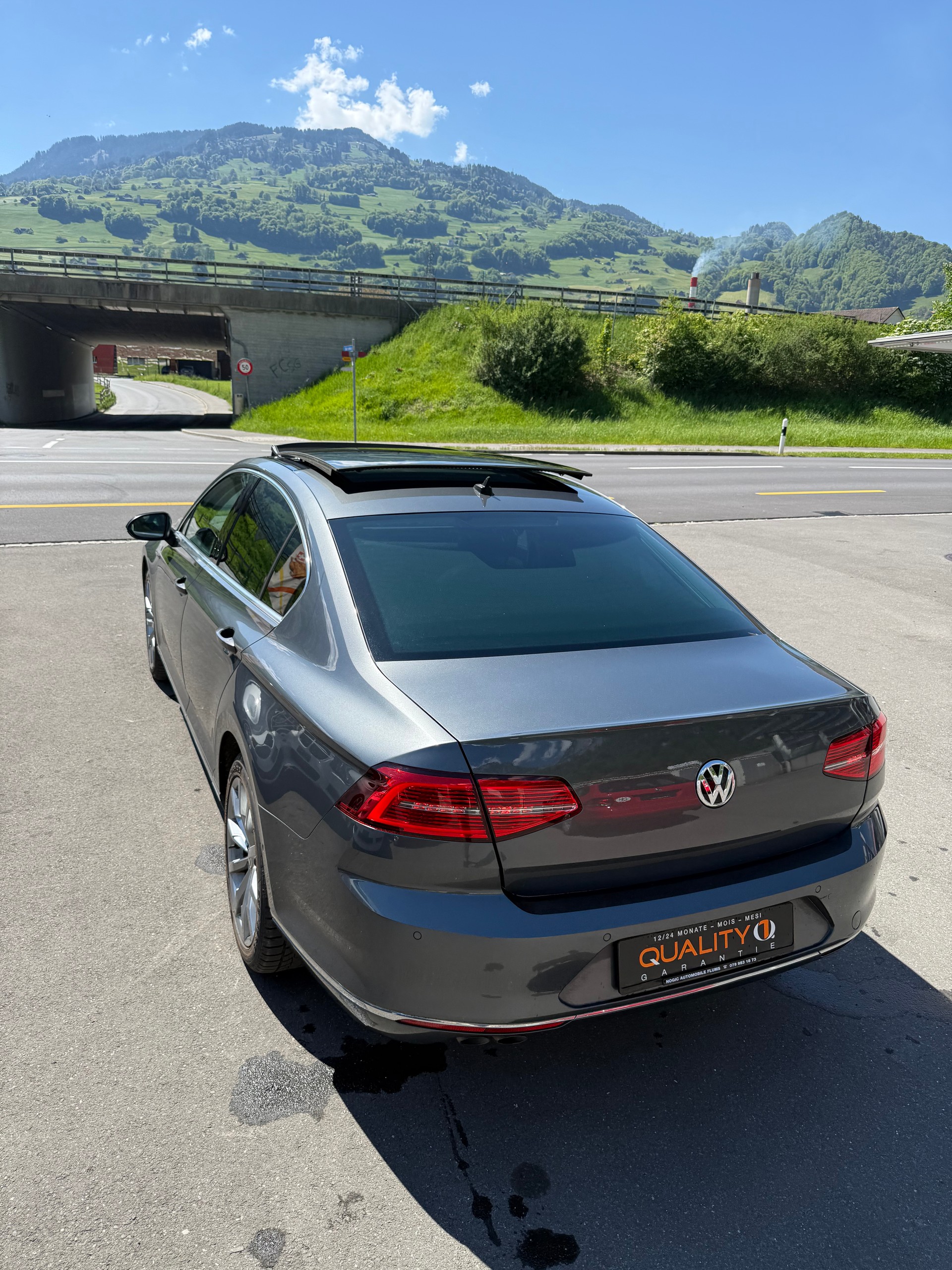 VW Passat 2.0 TDI BMT Highline DSG 4Motion-image-28