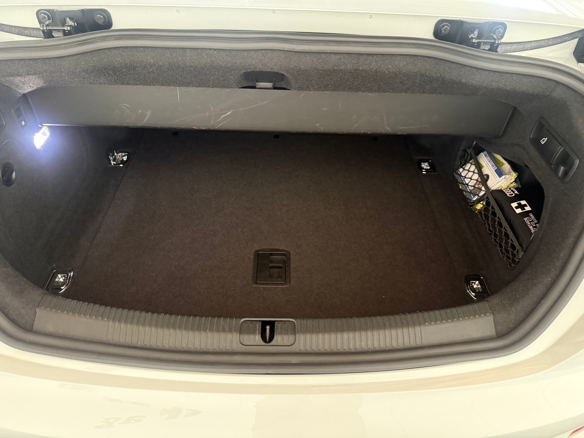 AUDI A5 Cabriolet 45 TFSI S-tronic Sport quattro-image-17