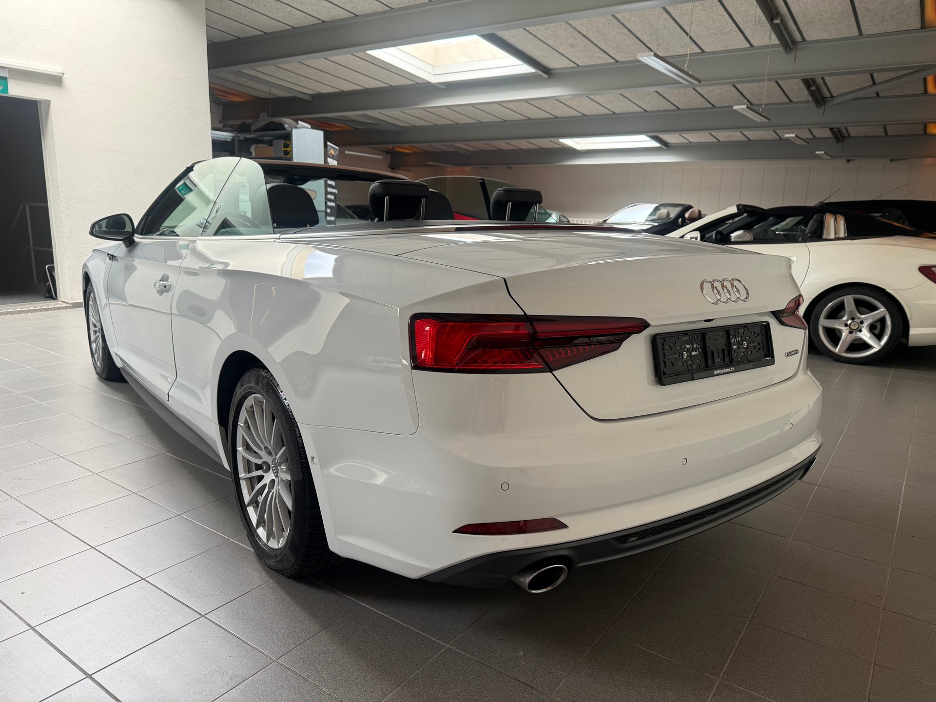 AUDI A5 Cabriolet 45 TFSI S-tronic Sport quattro-image-10