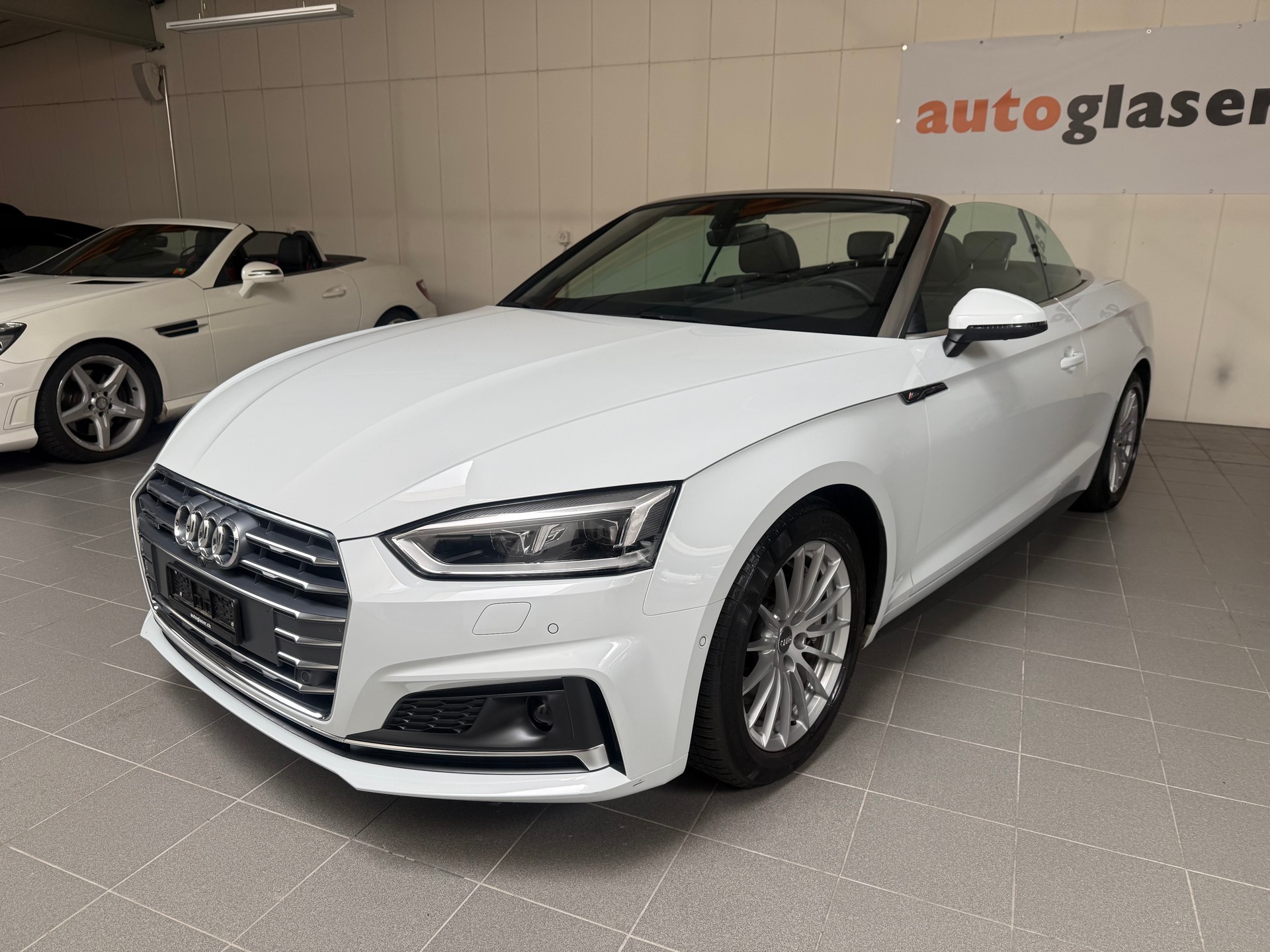 AUDI A5 Cabriolet 45 TFSI S-tronic Sport quattro-showroom-element-2