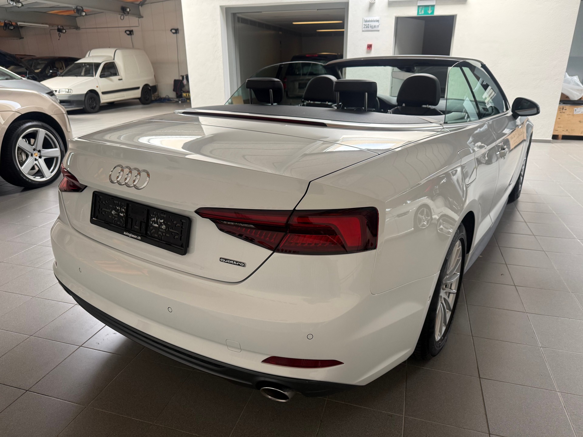 AUDI A5 Cabriolet 45 TFSI S-tronic Sport quattro-image-8