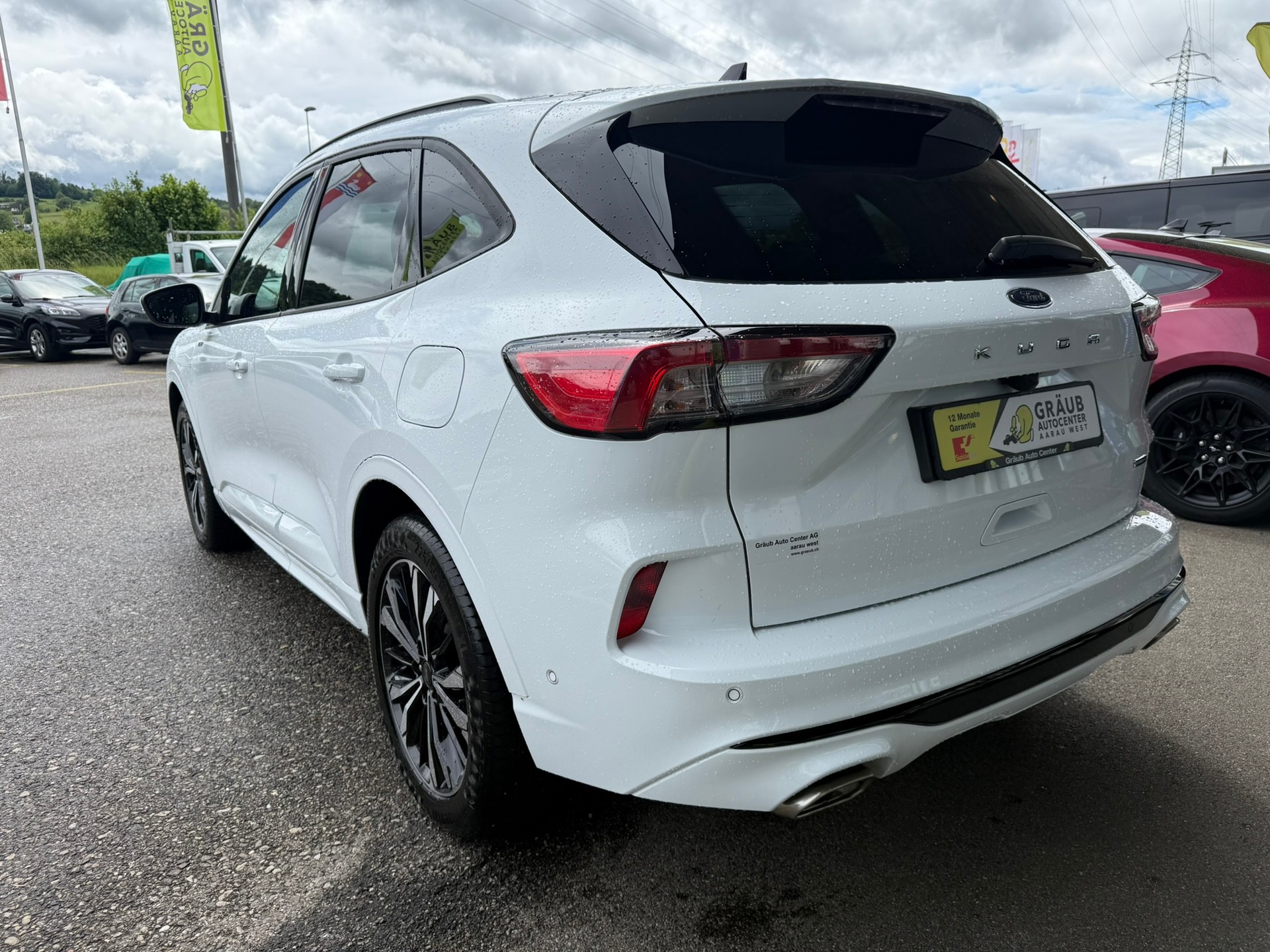 FORD Kuga 2.5 FHEV ST-Line X 4WD-image-4