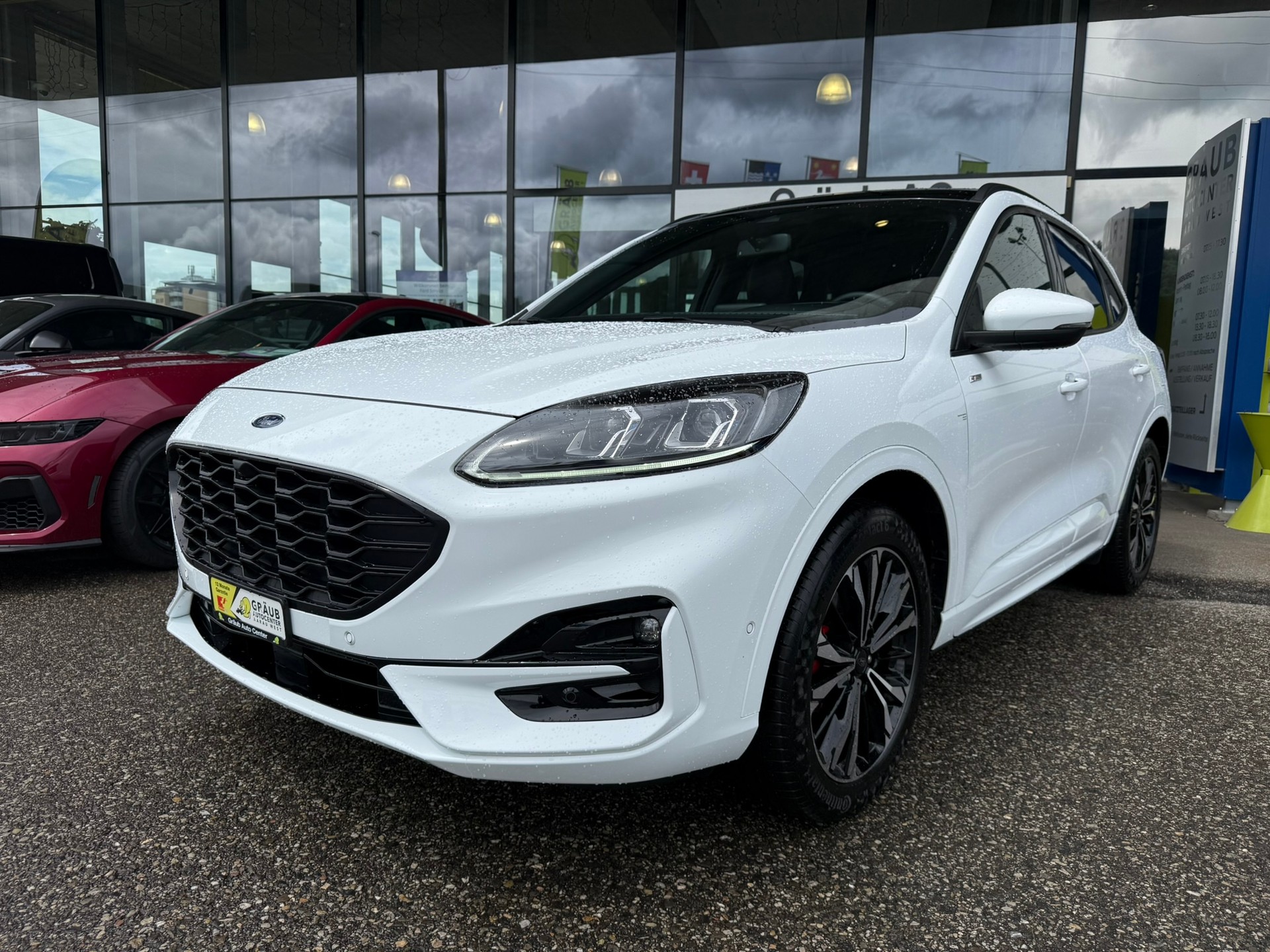 FORD Kuga 2.5 FHEV ST-Line X 4WD-image-0