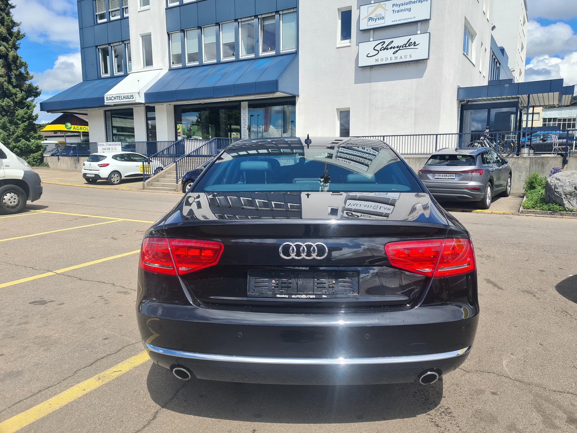 AUDI A8 3.0 TDI quattro tiptronic-image-3
