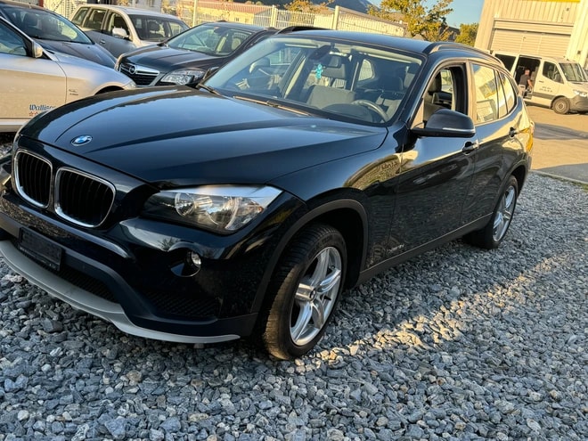 BMW X1 xDrive 18d xLine Steptronic-image-1